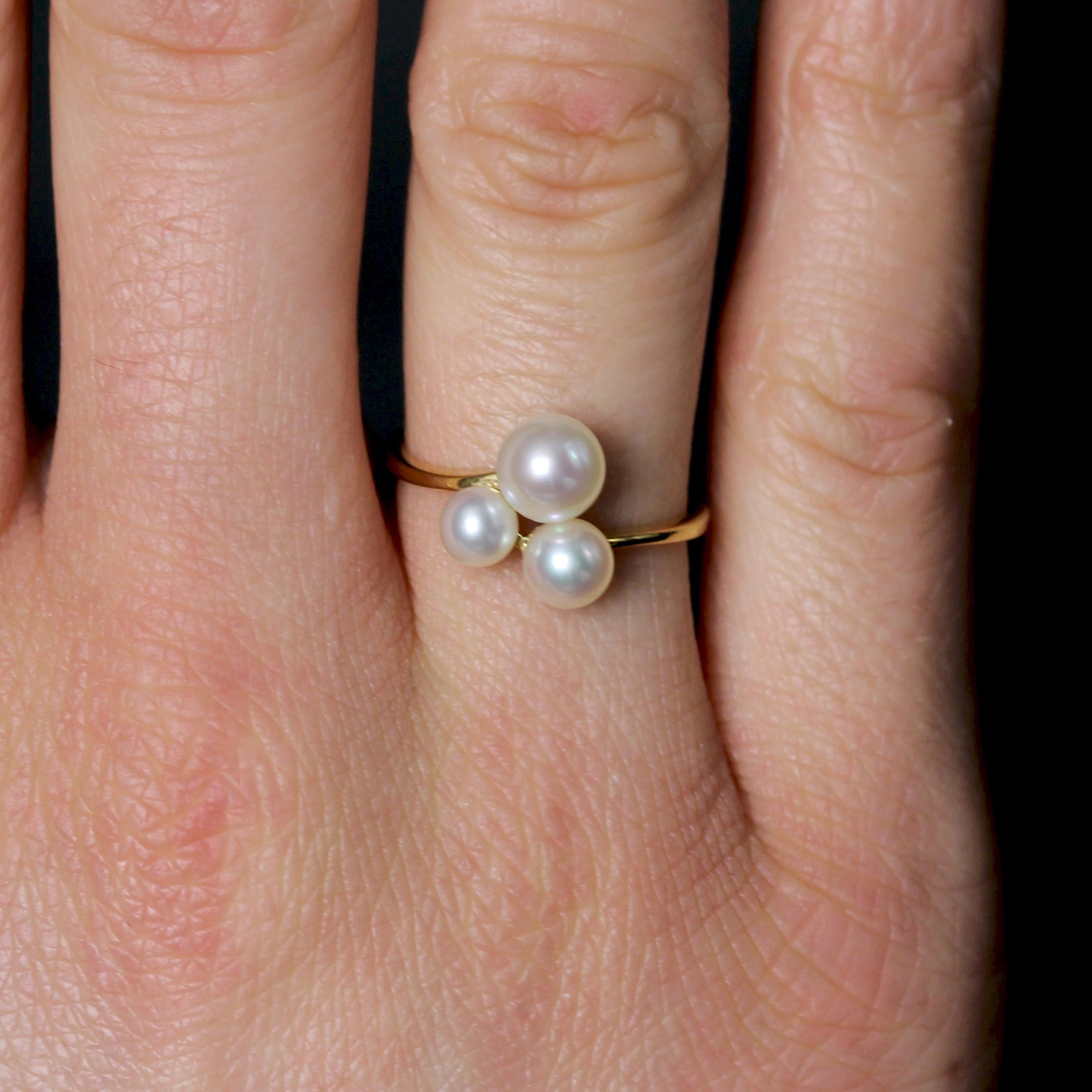 Bague solitaire française du 20ème siècle en or jaune 18 carats et perles de culture Pour femmes en vente