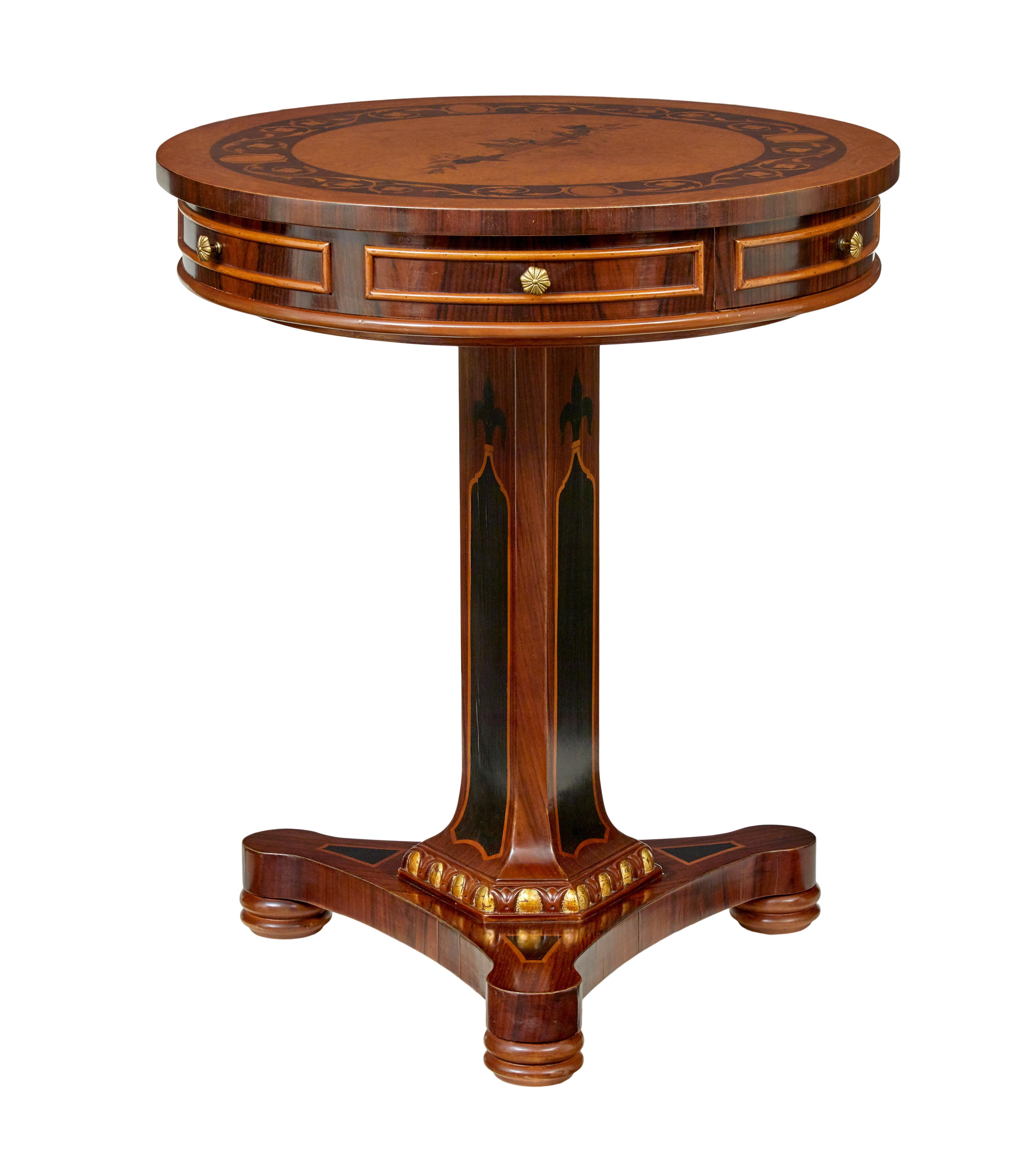 Mesa auxiliar circular decorativa francesa del siglo XX en Bueno estado para la venta en Debenham, Suffolk