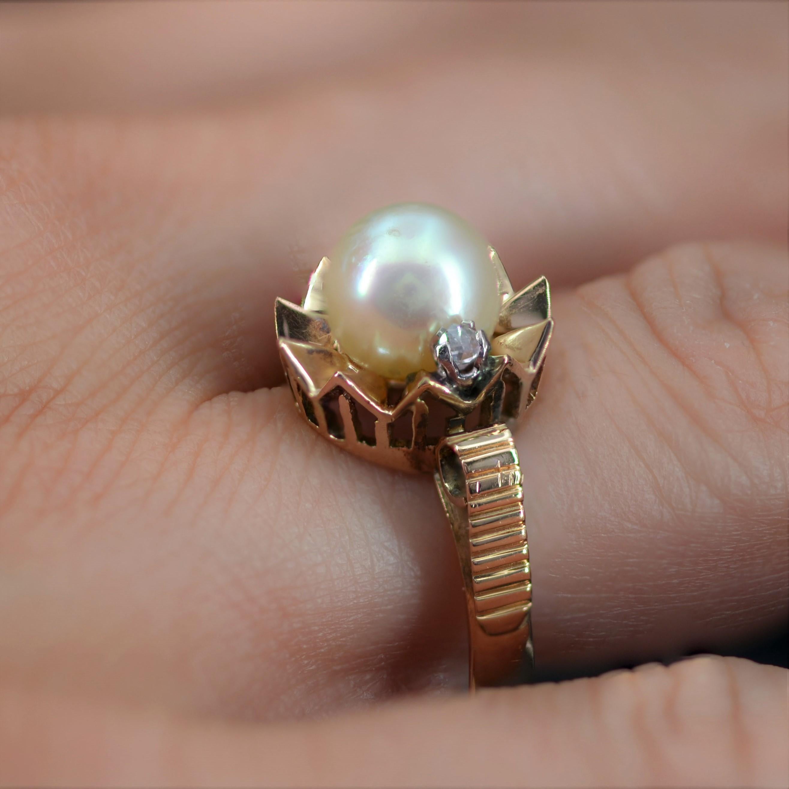 French, 20th Century, Diamond Pearl 18 Karat Rose Gold Crown Ring For Sale 5