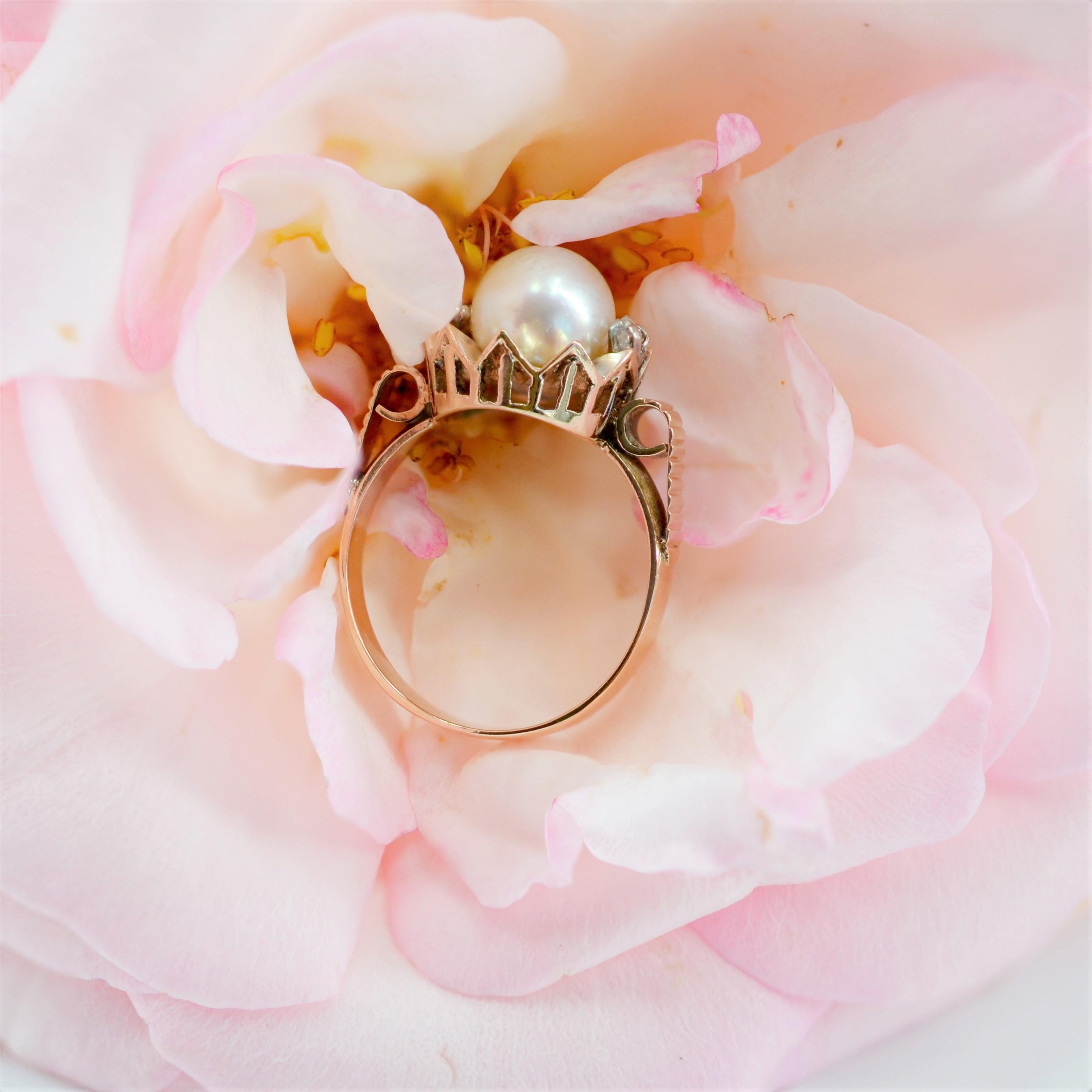 French, 20th Century, Diamond Pearl 18 Karat Rose Gold Crown Ring For Sale 7