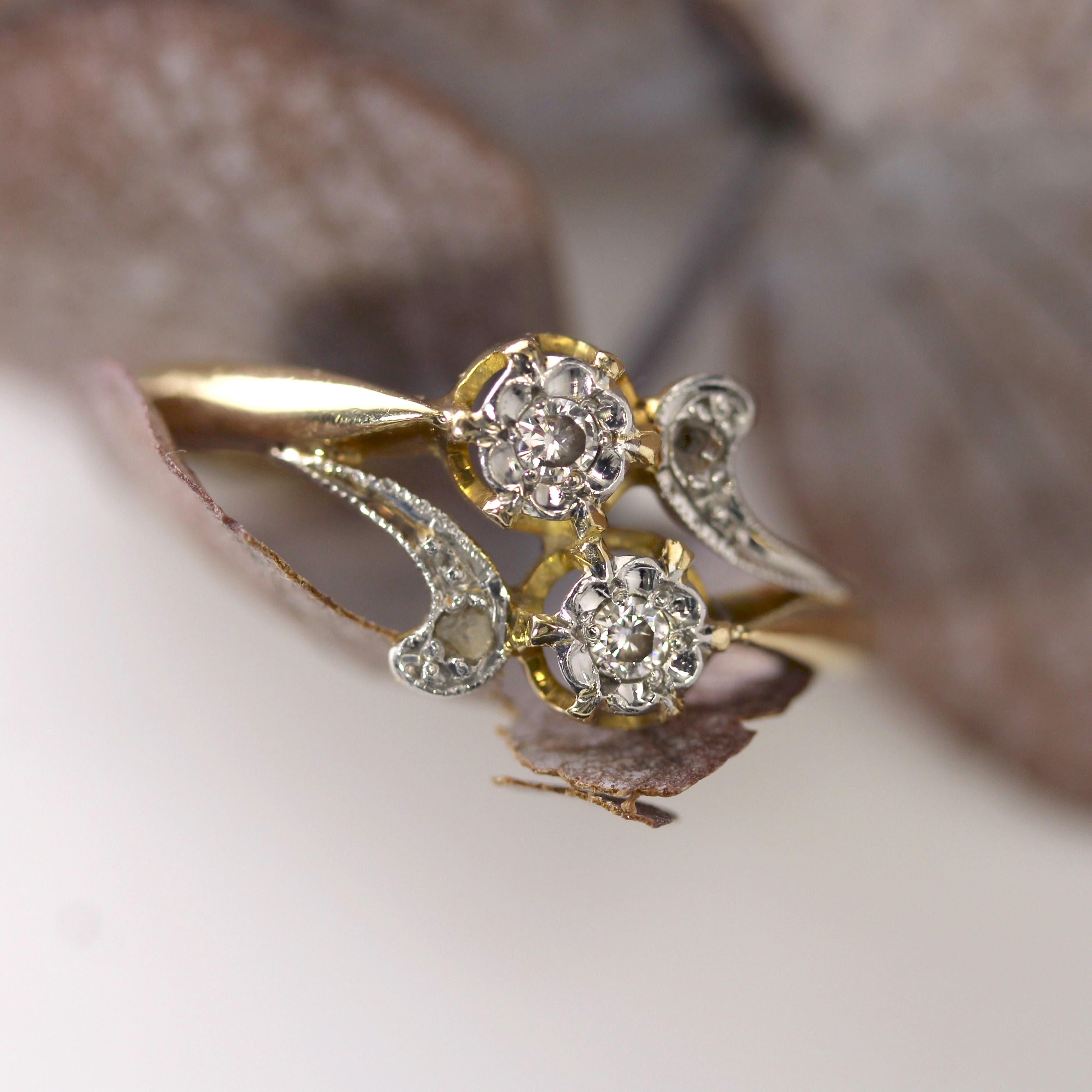 French 20th Century Diamonds 18 Karat Yellow Gold You and Me Ring For Sale 3