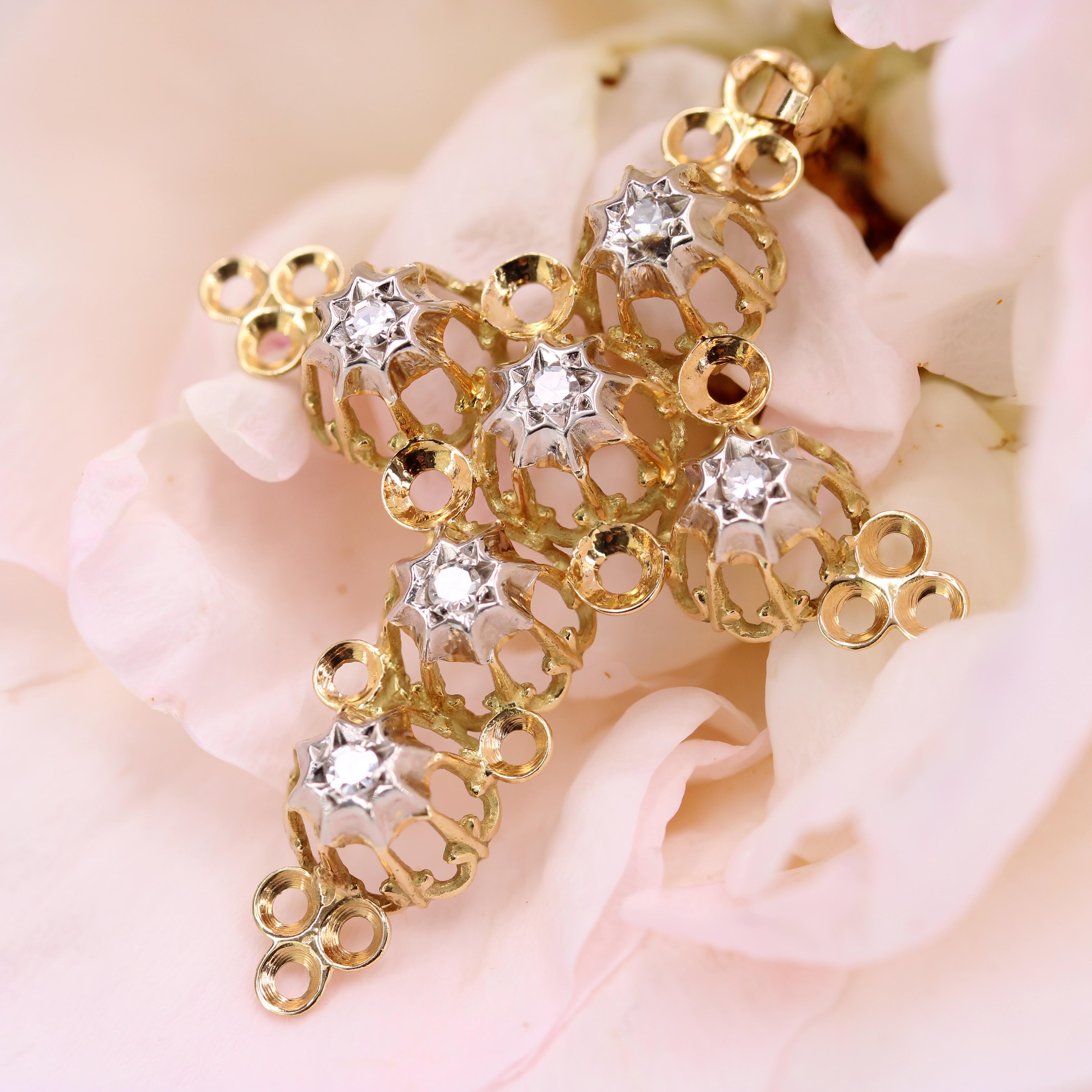 Belle Époque French 20th Century Diamonds 18 Karats Yellow Gold Openwork Cross Pendant