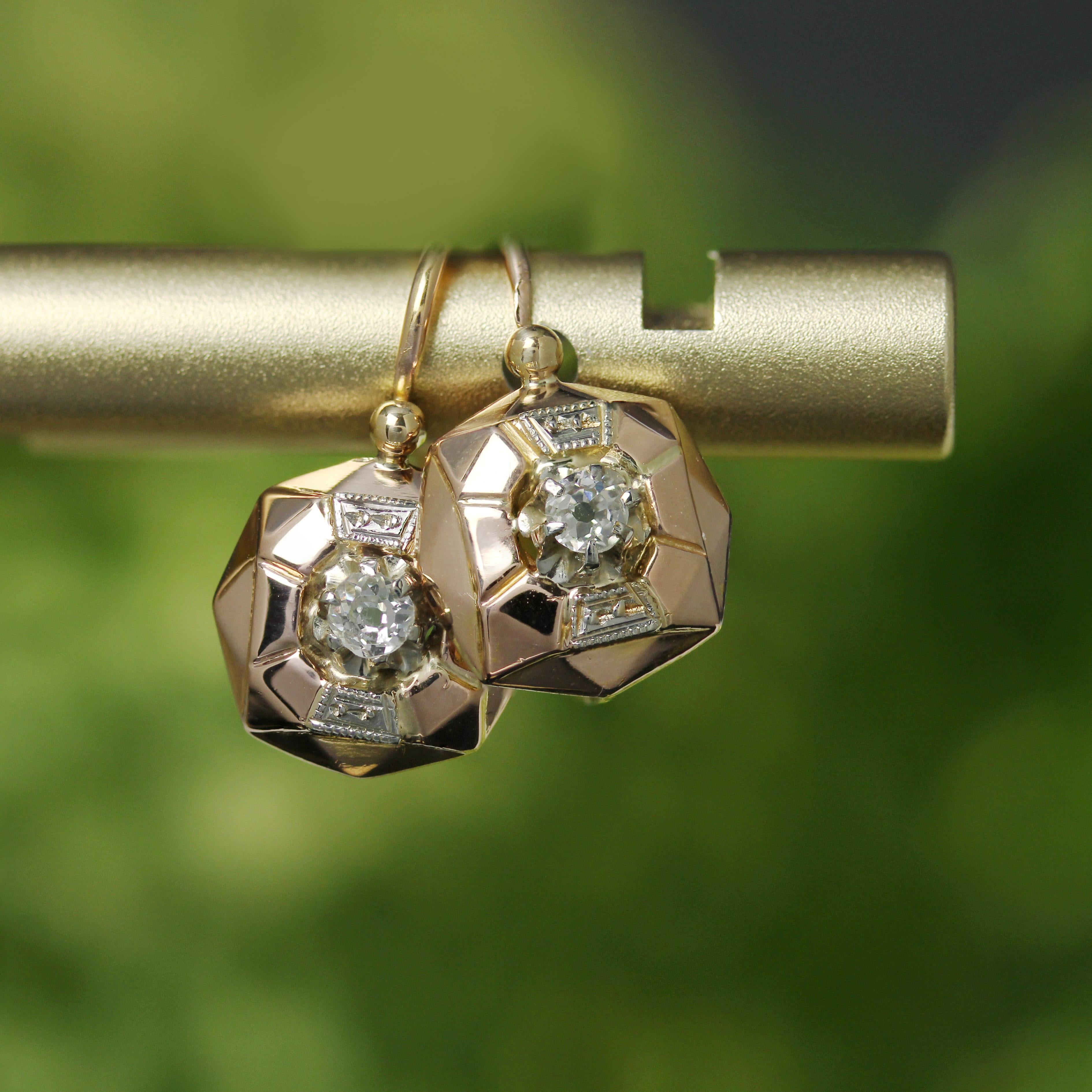 Belle Époque French 20th Century Diamonds Lever Back Earrings For Sale