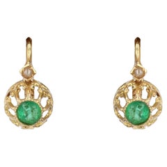 French 20th Century Emerald 18 Karat Yellow Gold Lever-back Earrings