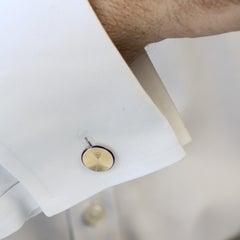 Gemelos franceses de oro amarillo de 18 quilates, siglo XX, esmaltados