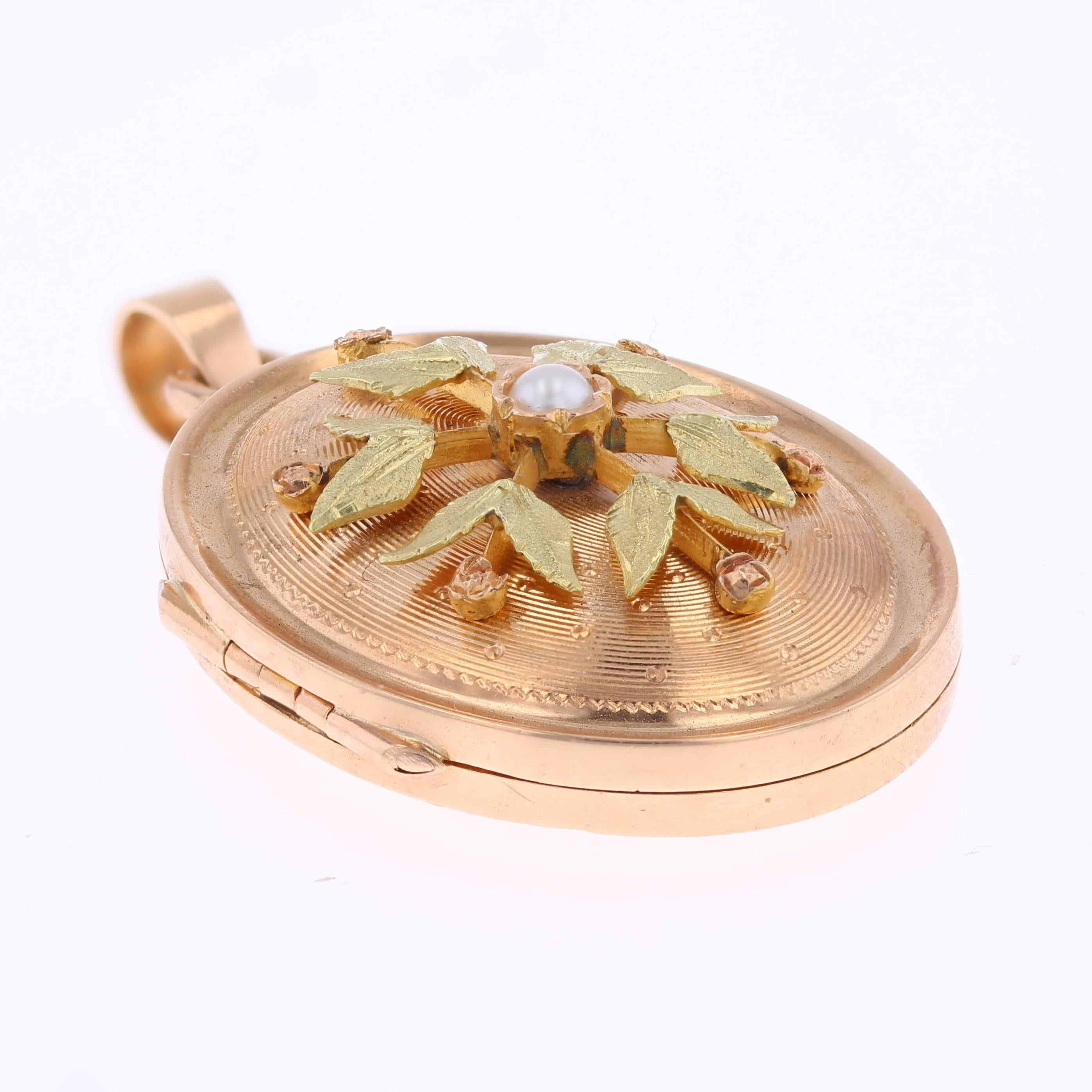Pendentif ovale en or rose vert 18 carats avec perles fines du 20ème siècle en vente 4