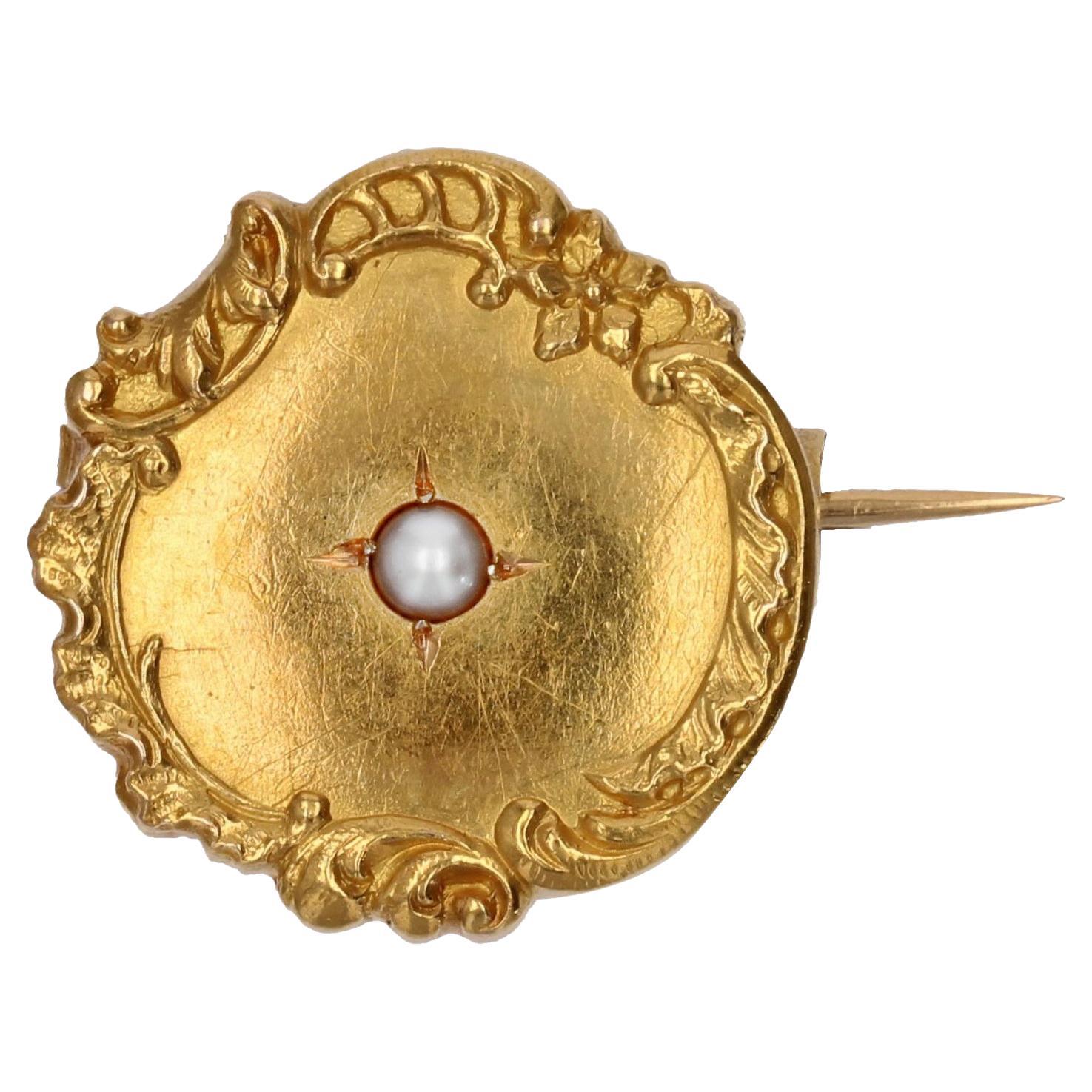 Broche collier en or jaune 18 carats, perle fine, française du 20e siècle en vente