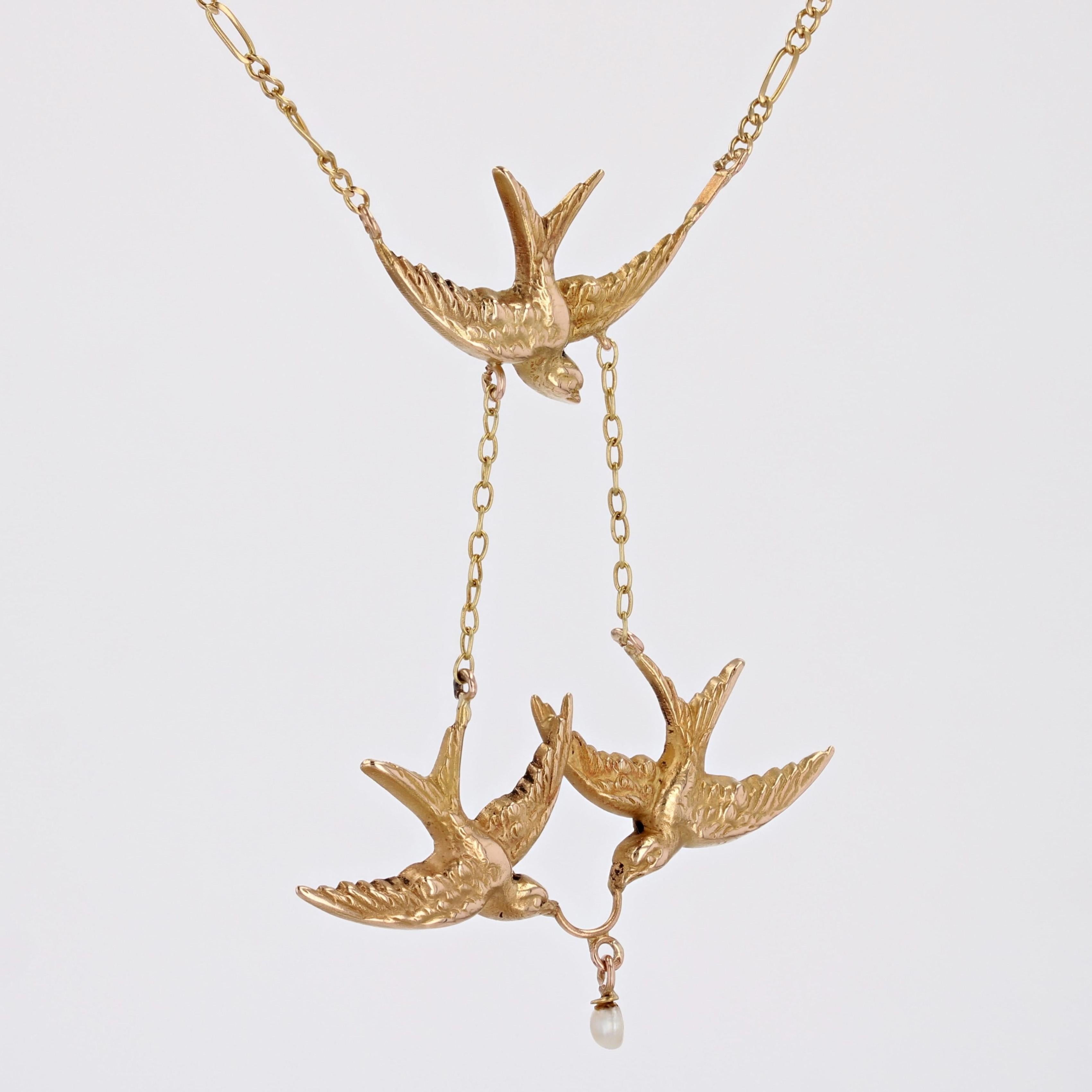 French 20th Century Fine Pearl 18 Karat Yellow Gold Swallows Necklace In Good Condition For Sale In Poitiers, FR