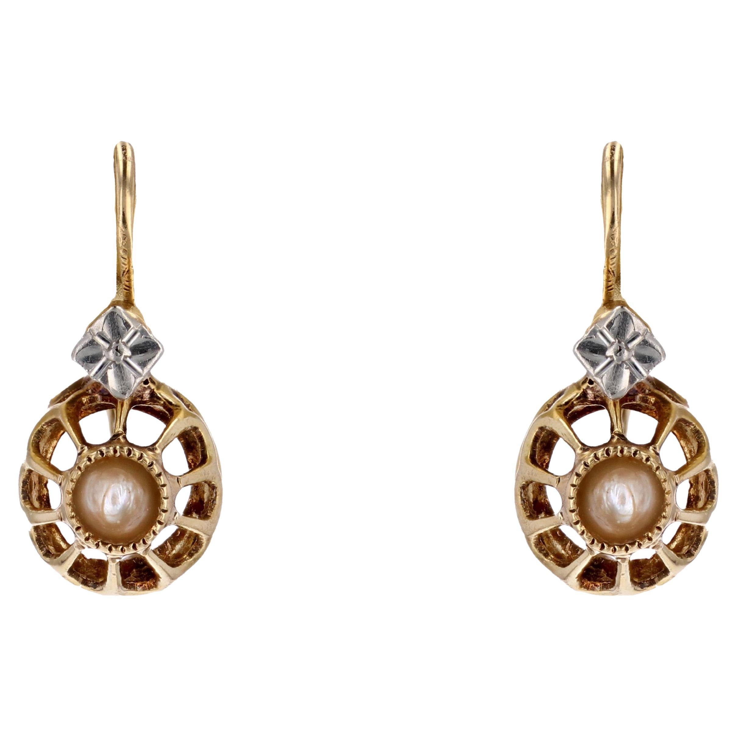 French 20th Century Fine Pearl 18 Karat Yellow White Gold Lever Back Earrings For Sale