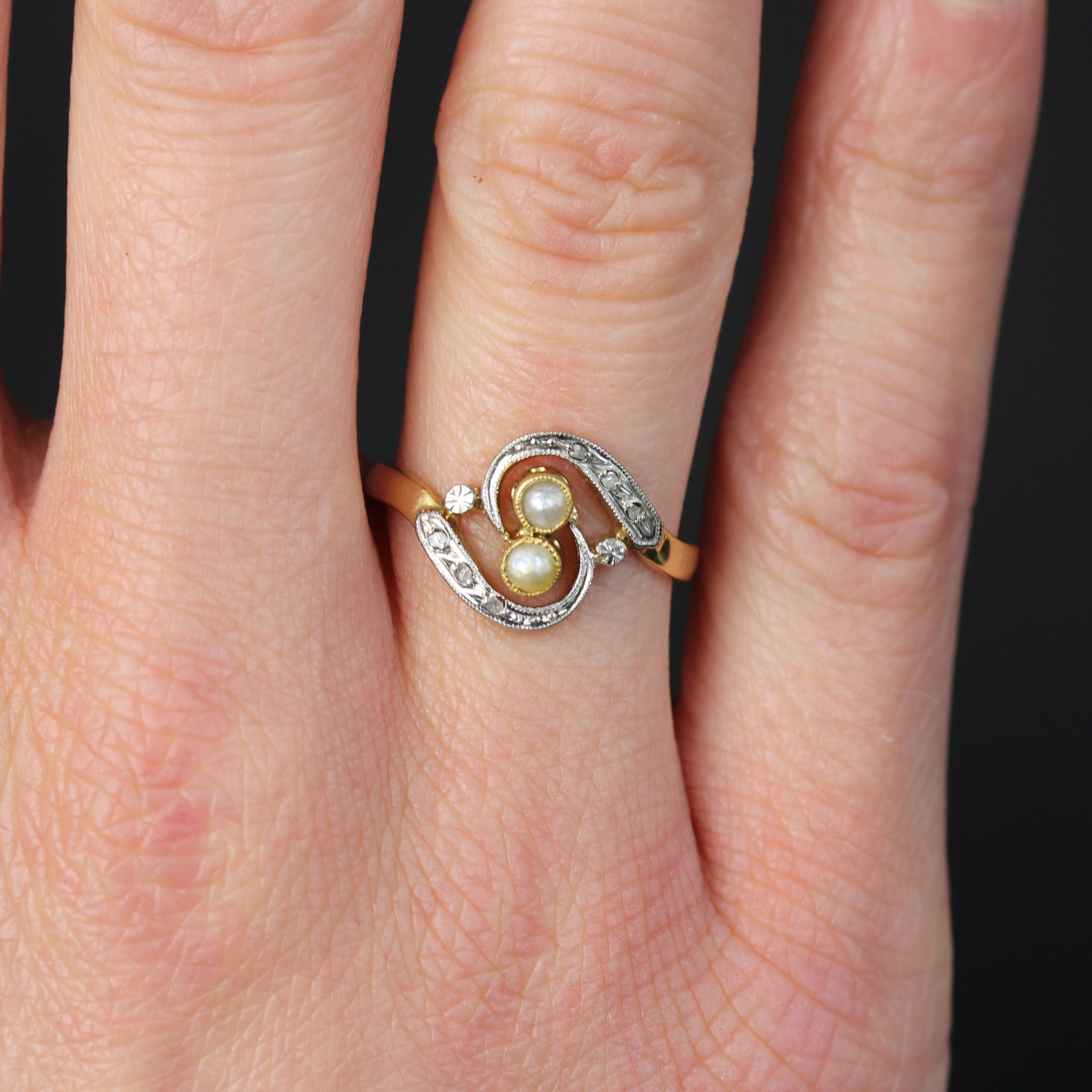 French 20th Century Fine Pearl Diamond 18 Karat Yellow Gold You and Me Ring In Good Condition In Poitiers, FR