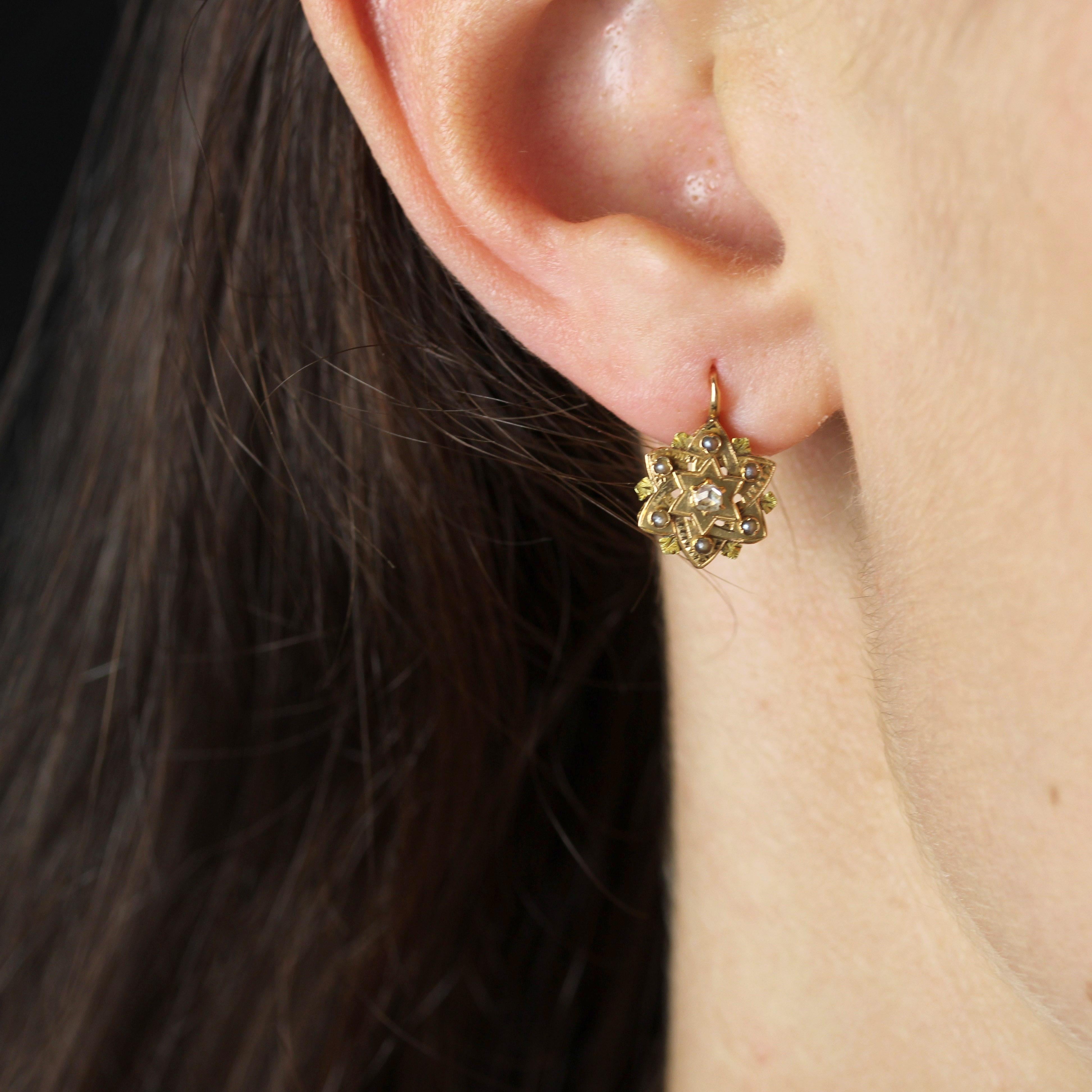 Orecchini francesi del XX secolo con diamanti e perle fini in oro rosa 18 K. in vendita 1