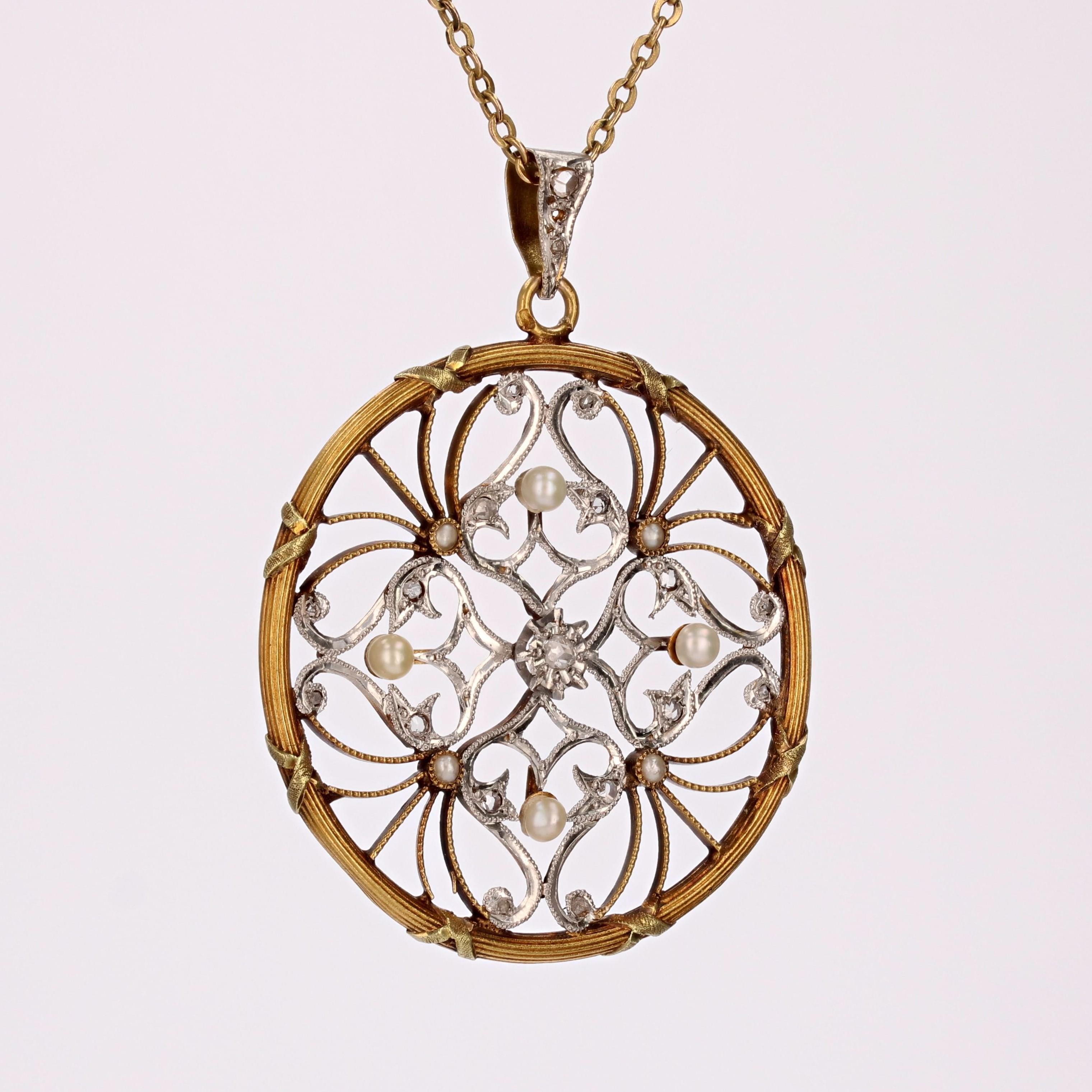 French 20th Century Fine Pearl Diamonds 18 Karat Yellow Gold Platinum Pendant In Good Condition For Sale In Poitiers, FR