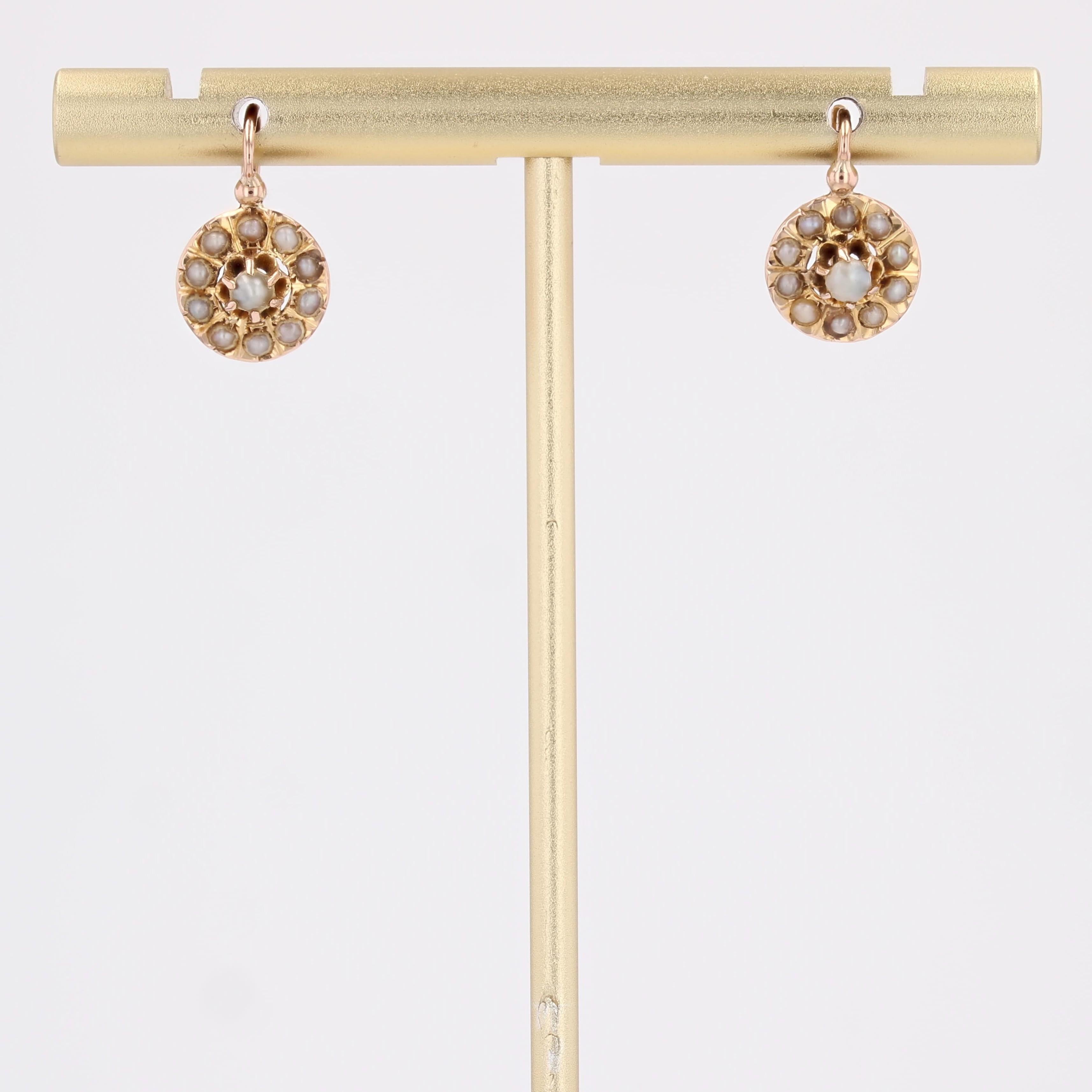 Pendientes de palanca de oro rosa de 18 quilates con perlas finas francesas del siglo XX en venta 5