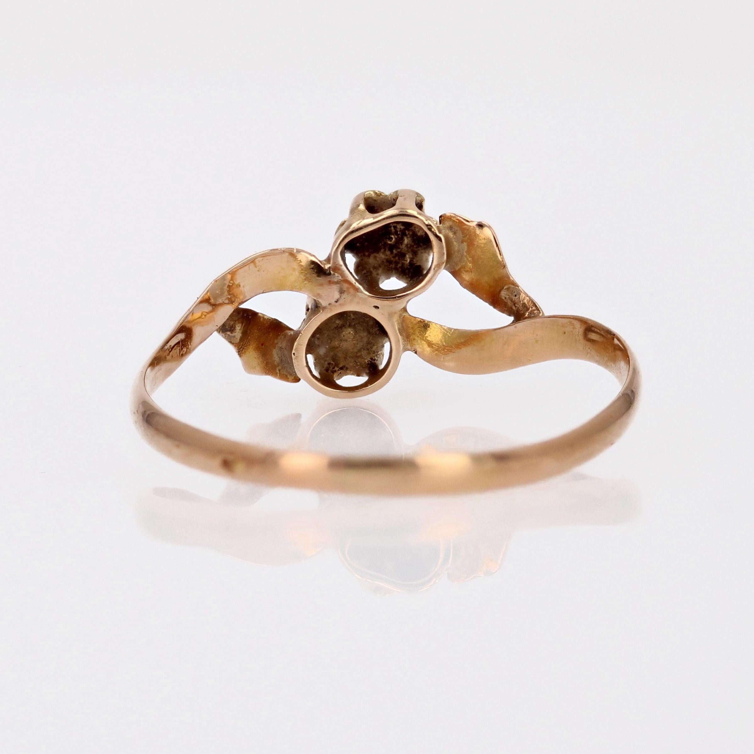 Französischer Ring mit feinen Perlen des 20. Jahrhunderts aus 18 Karat gelbem Roségold You and Me im Angebot 1
