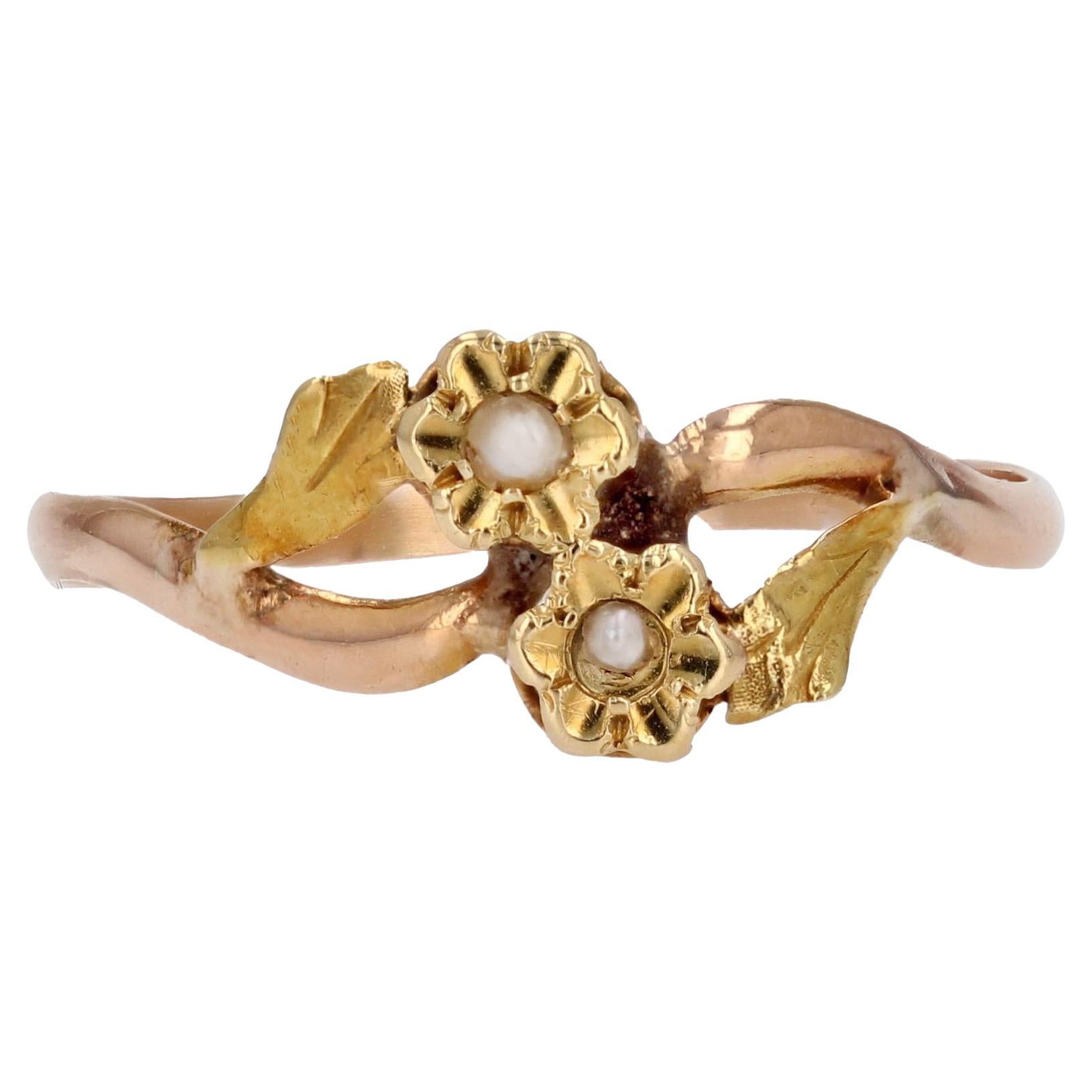 French 20th Century Fine Pearls 18 Karat Yellow Rose Gold You and Me Ring For Sale