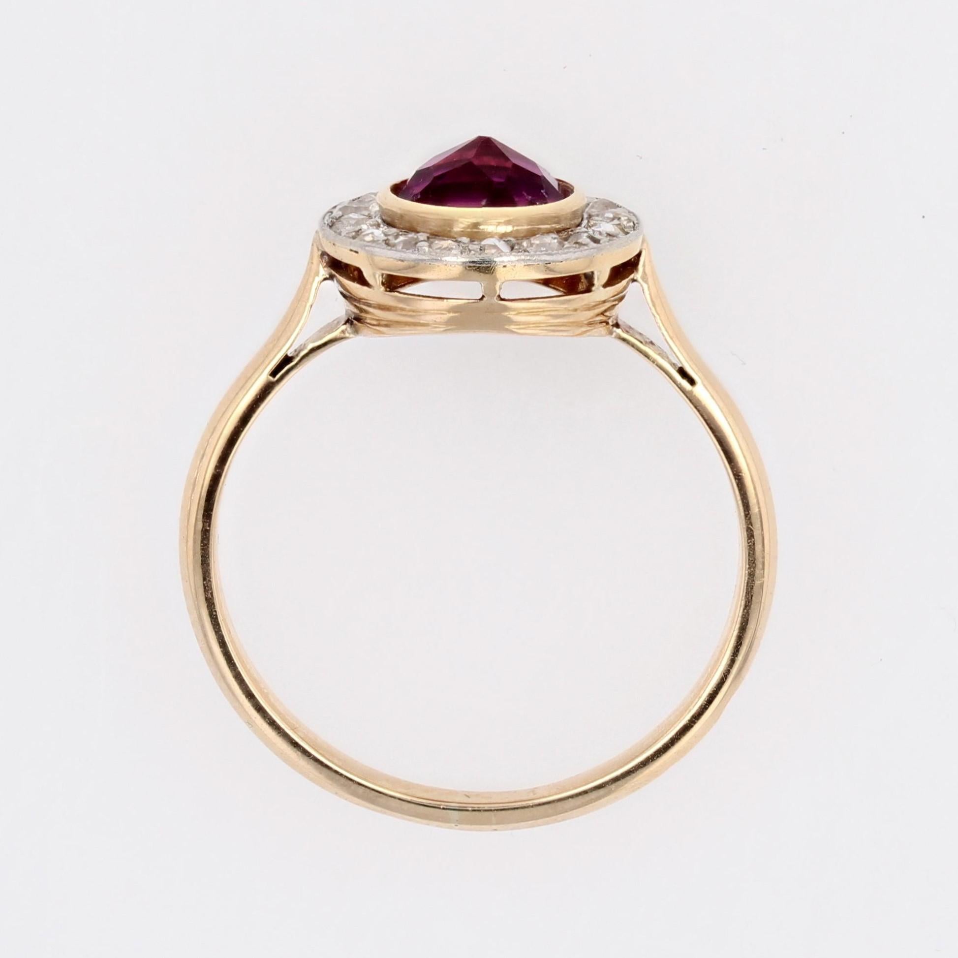 French 20th Century Garnet Diamonds 18 Karat Yellow Gold Platinum Ring For Sale 6