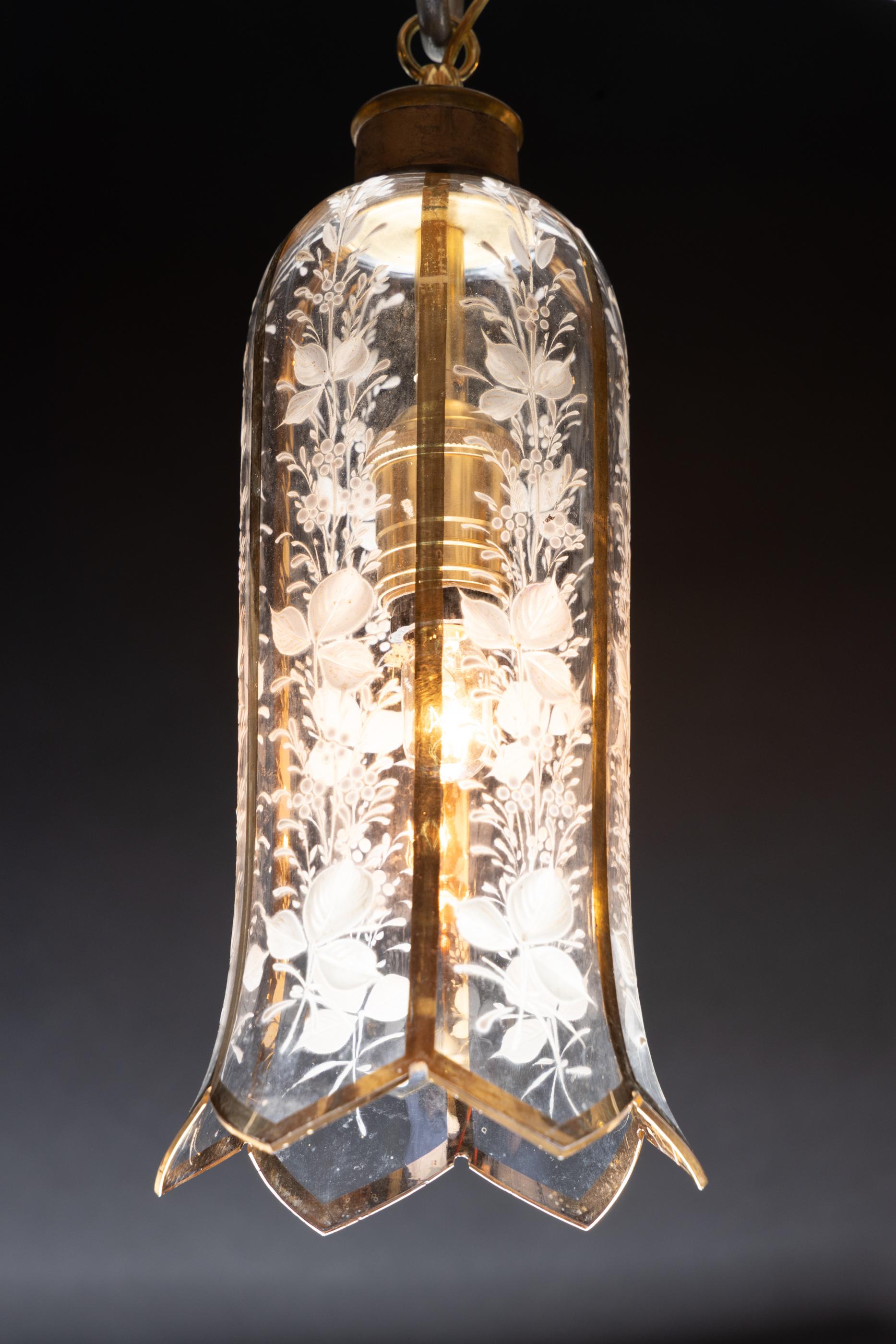 French 20th Century glass Bell shaped hanging globe decorated with fine gold etching alongside a delicate floral motif.


