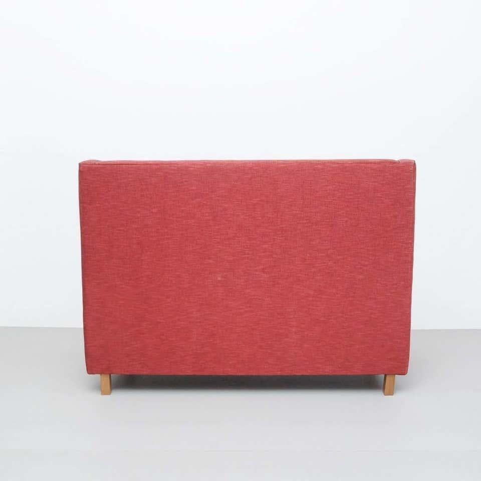 Mid-Century moderno Divano francese con schienale alto del XX secolo, rivestimento in tessuto