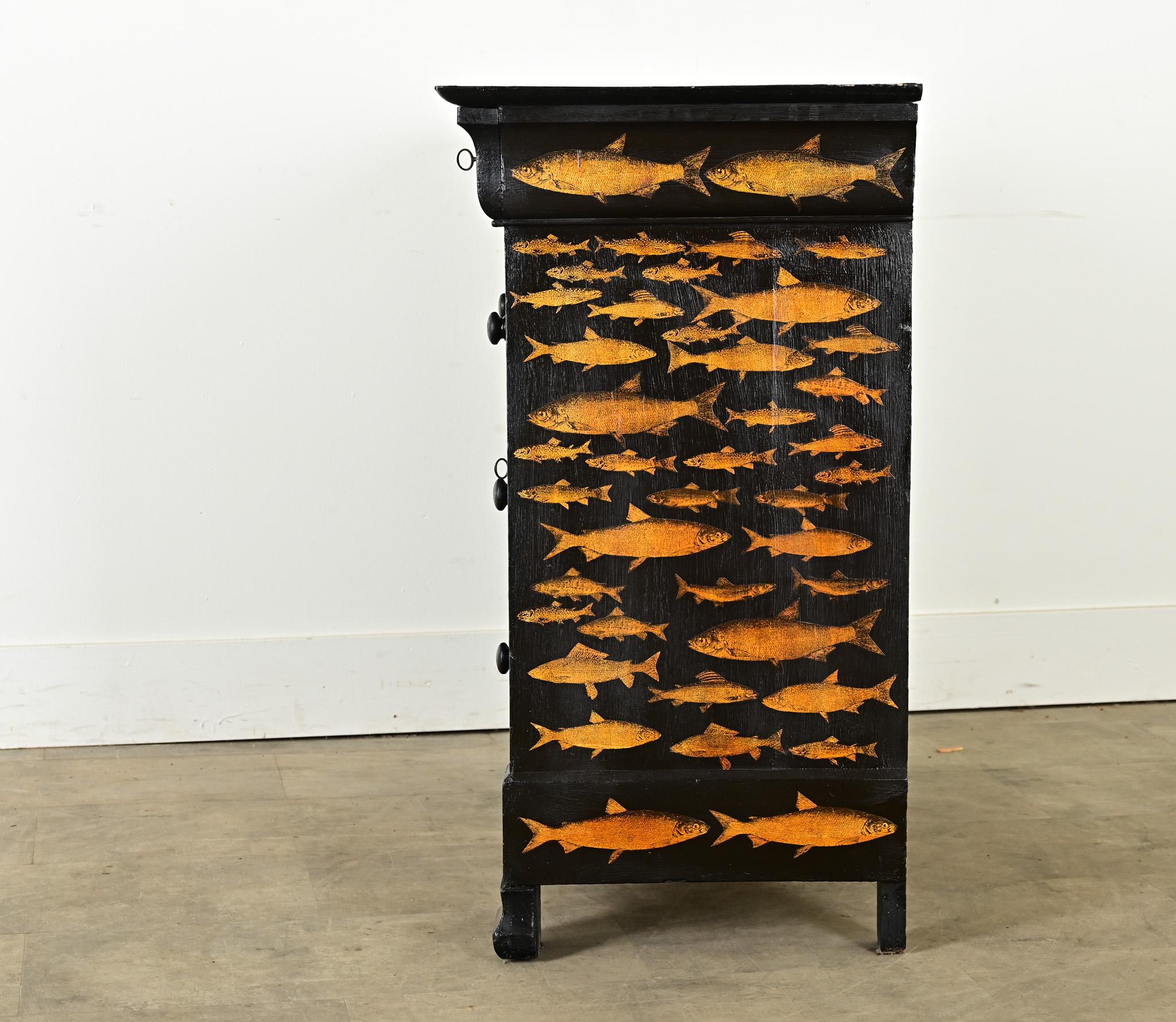 Commode francese del XX secolo in stile Louis Philippe in vendita 2