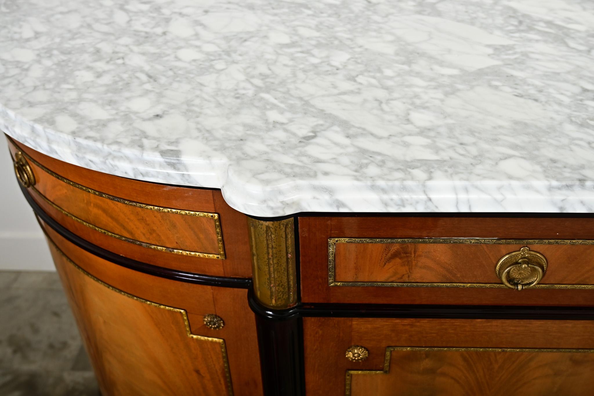 Enfilade francese del XX secolo in stile Luigi XVI in vendita 2