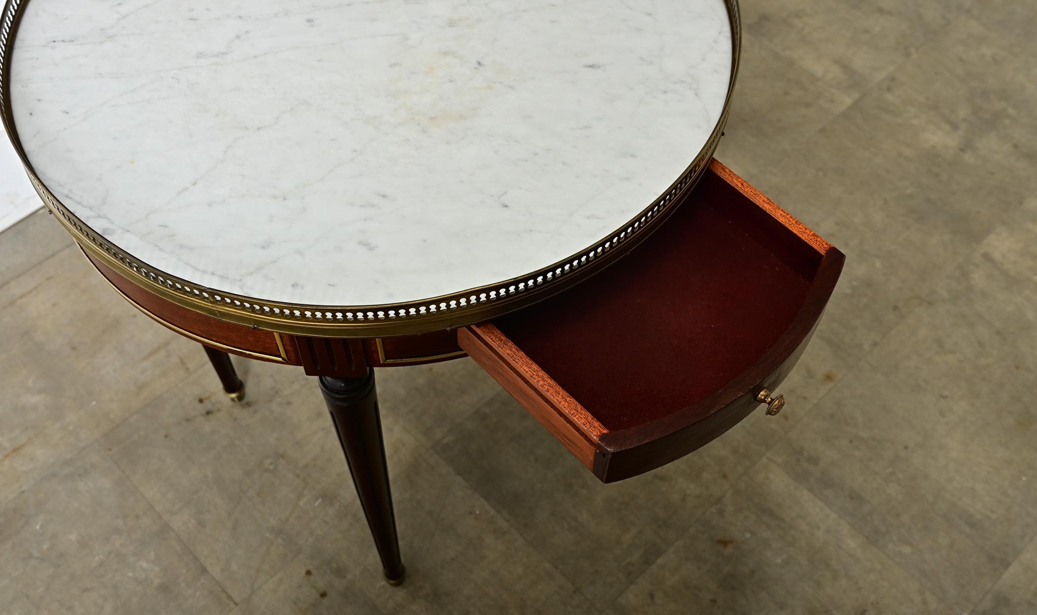 French 20th Century Louis XVI Style Gueridon For Sale 3