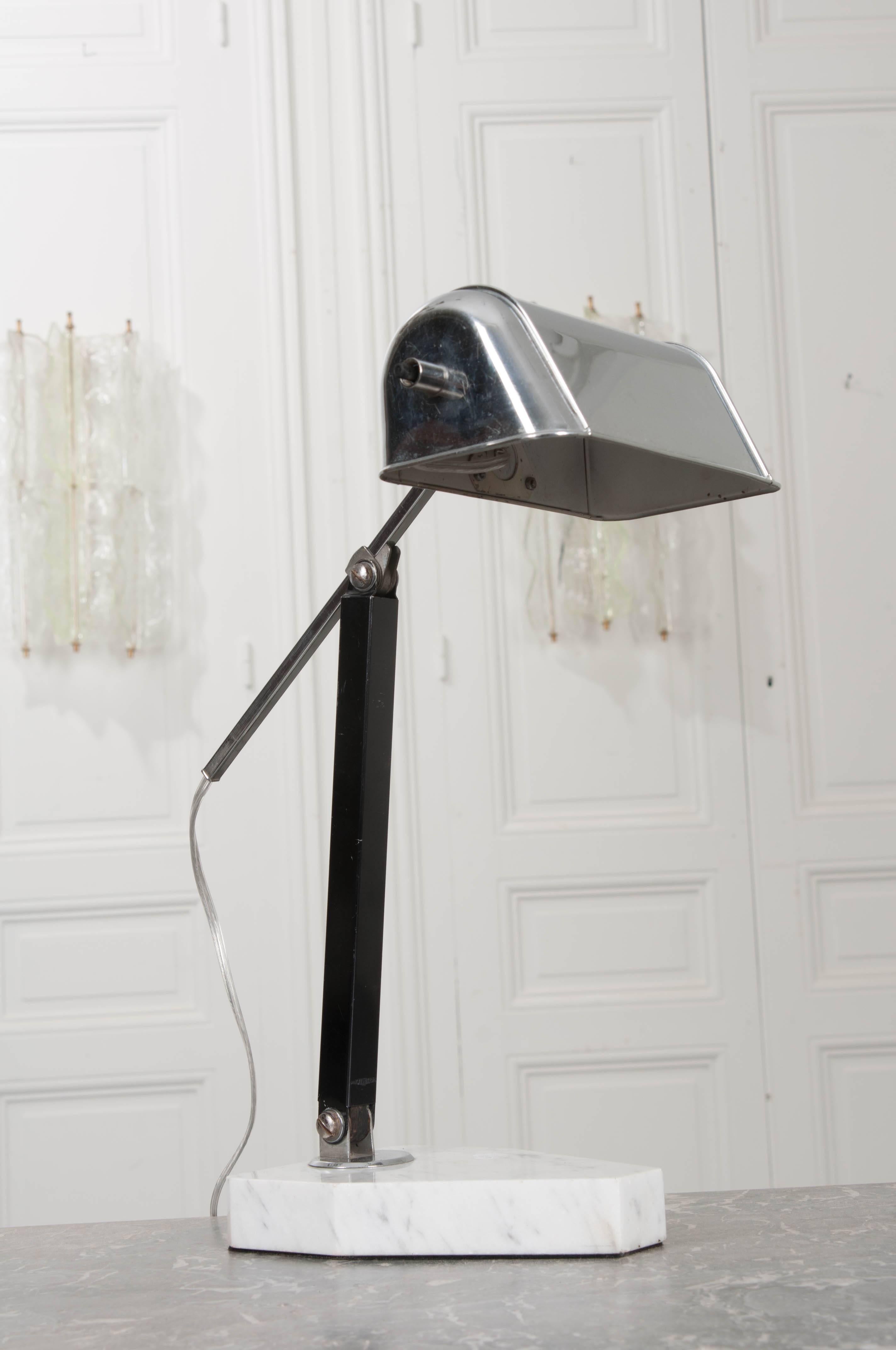 French 20th Century Marble and Chrome Desk Lamp In Good Condition In Baton Rouge, LA