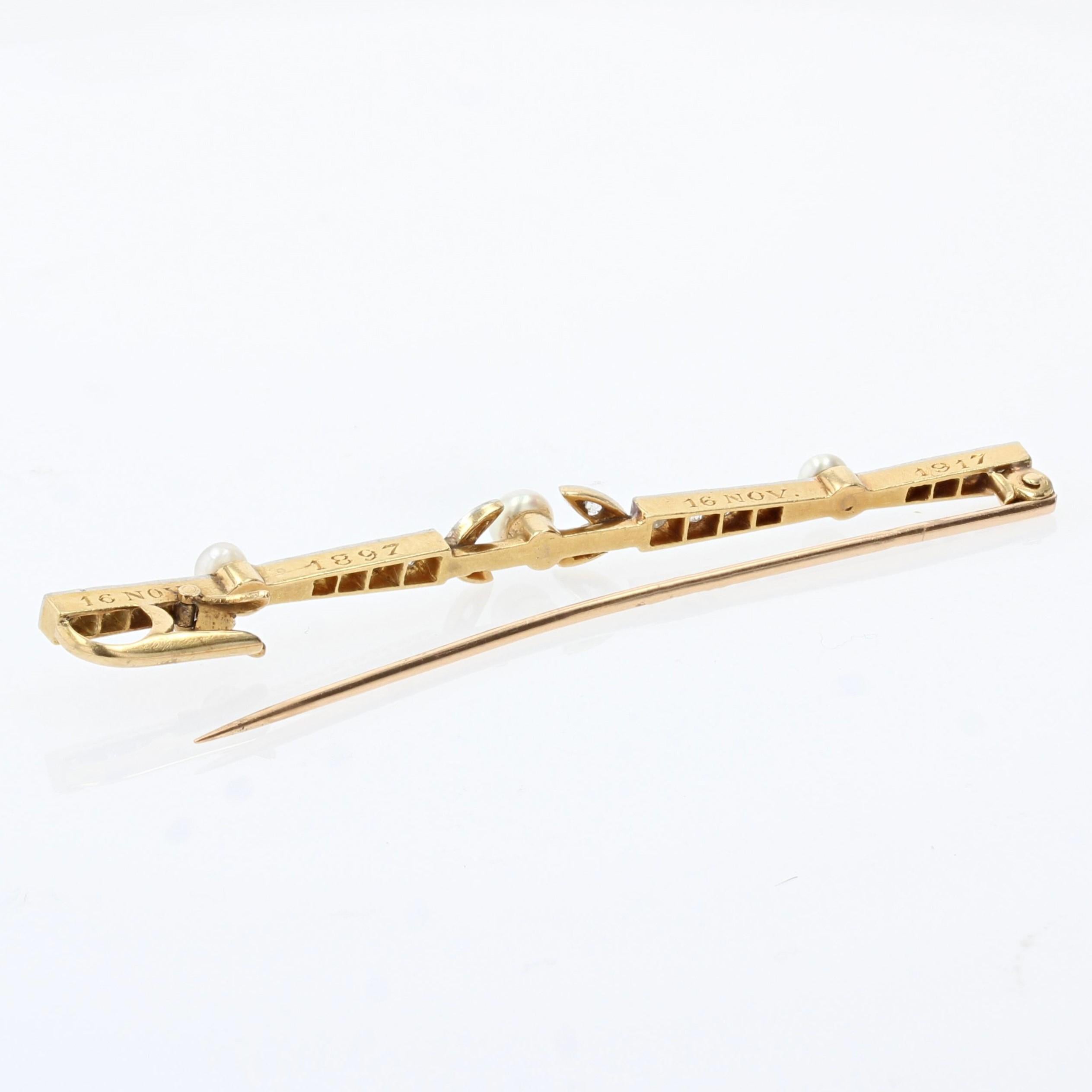 French 20th Century Natural Button Pearl Diamonds 18 Karat Yellow Gold Brooch For Sale 6