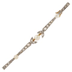 French 20th Century Natural Button Pearl Diamonds 18 Karat Yellow Gold Brooch