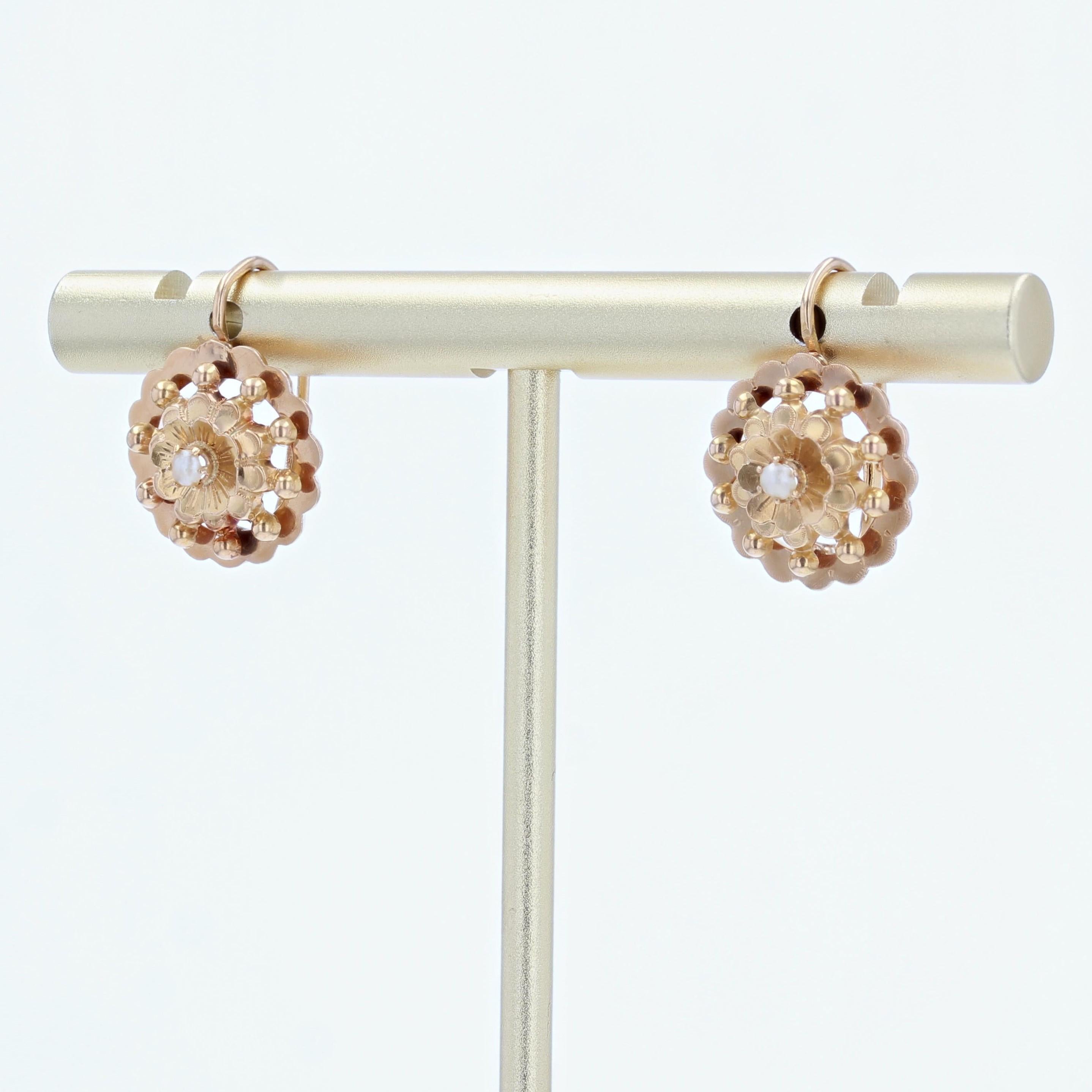 French 20th Century Natural Pearl 18 Karat Rose Gold Lever- Back Earrings In Good Condition For Sale In Poitiers, FR