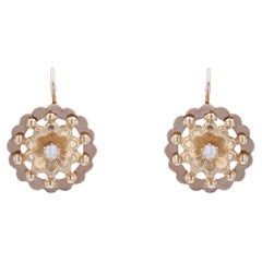 Boucles d'oreilles en or rose 18 carats avec perles naturelles du XXe siècle.