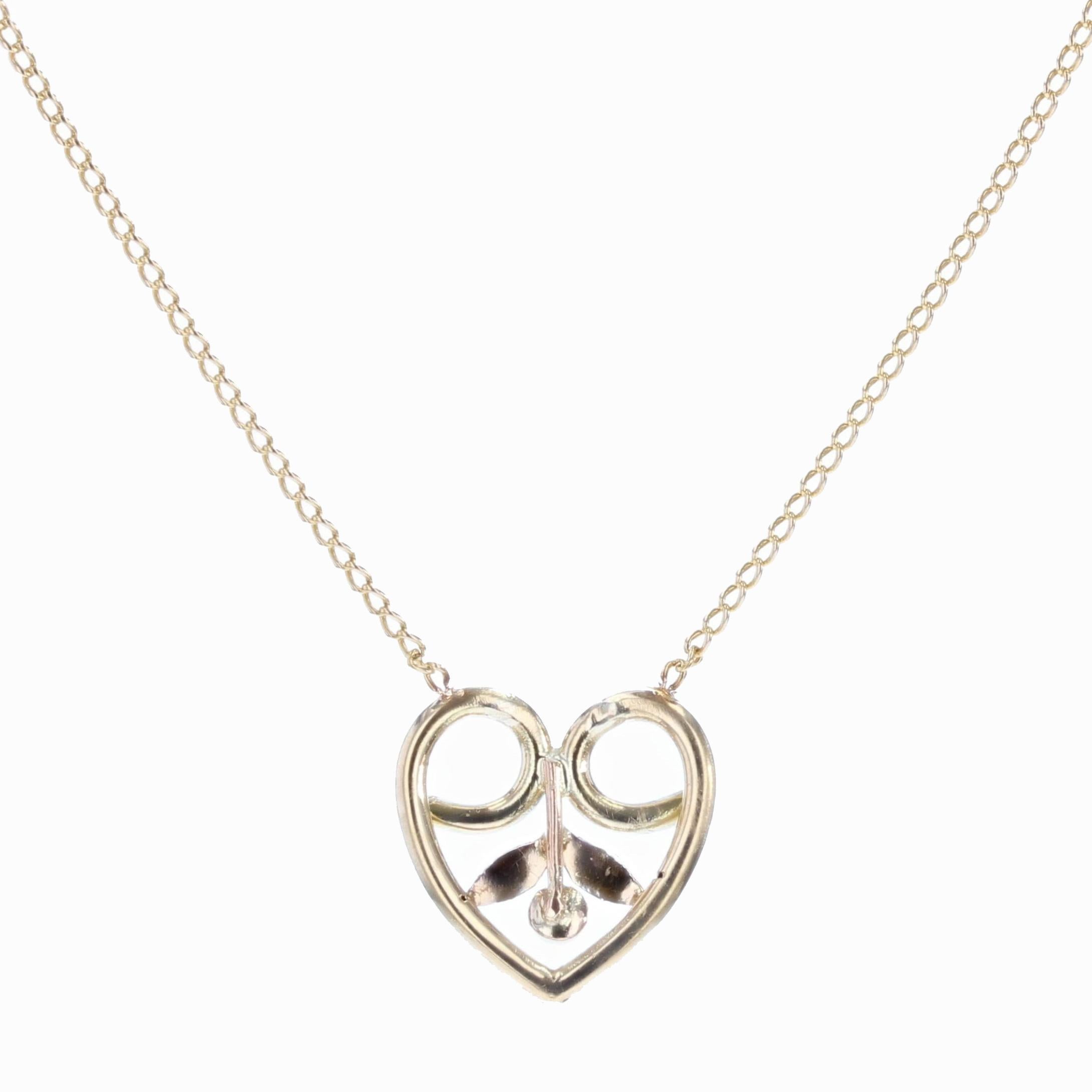 French, 20th Century Natural Pearl 18 Karat Yellow Gold Heart Shape Necklace For Sale 2