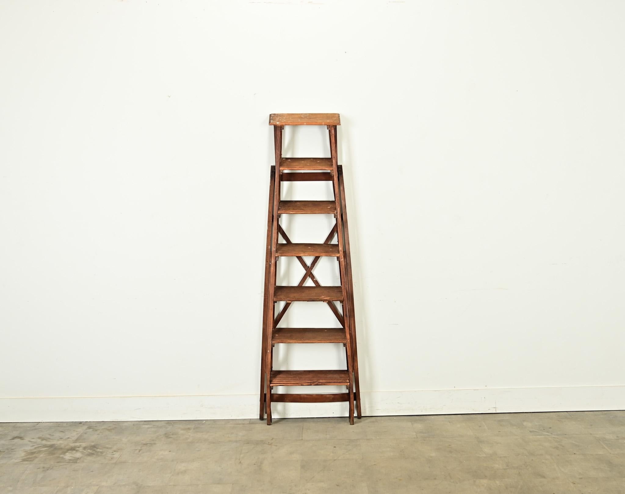 French 20th Century Oak Library Stairs For Sale 5