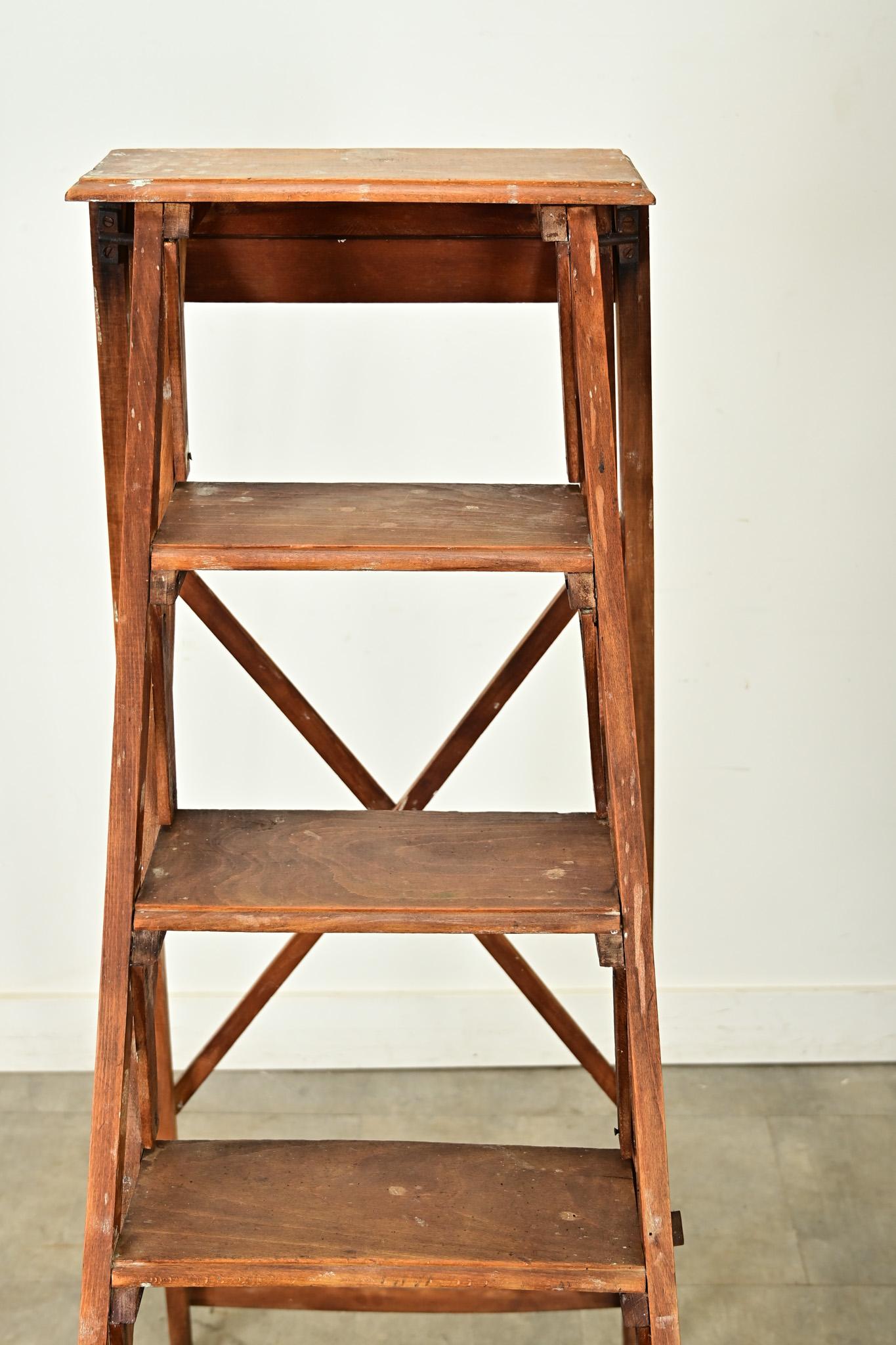 French 20th Century Oak Library Stairs For Sale 1