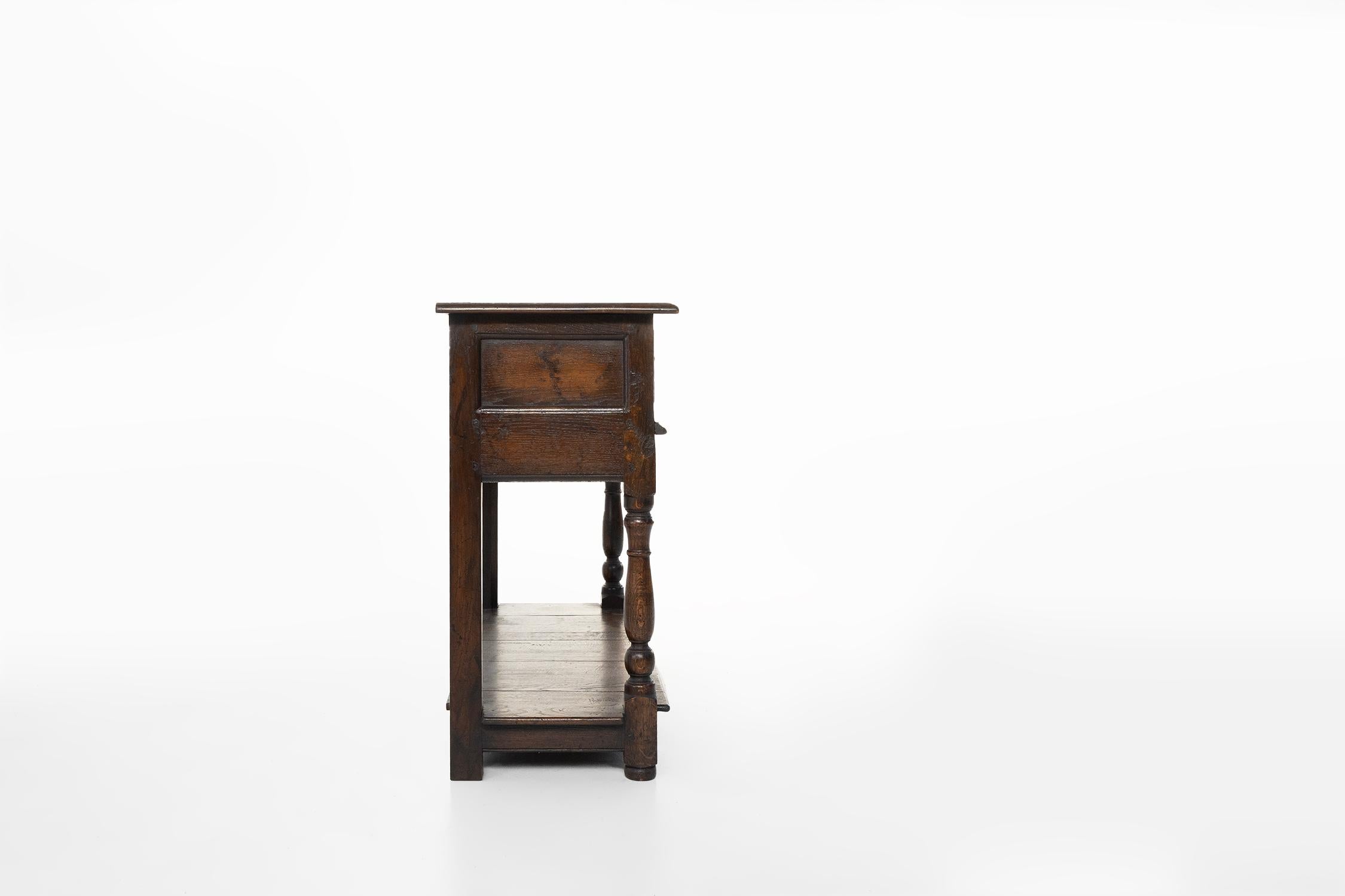 French 20th century oak side table with 2 drawers, ca. 1960 4