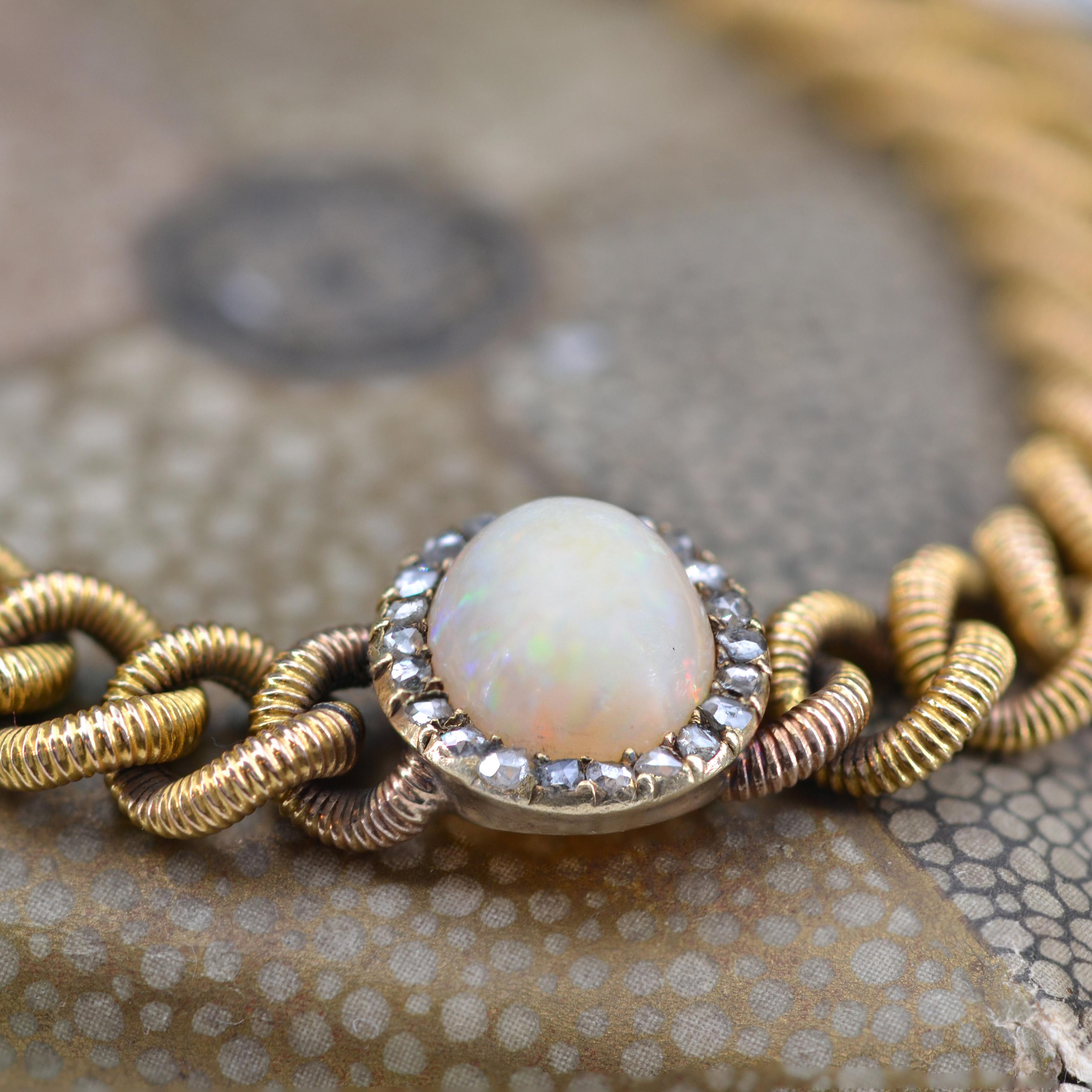 French 20th Century Opal Diamond 18 Karat yellow Gold Antique Curb Bracelet For Sale 4