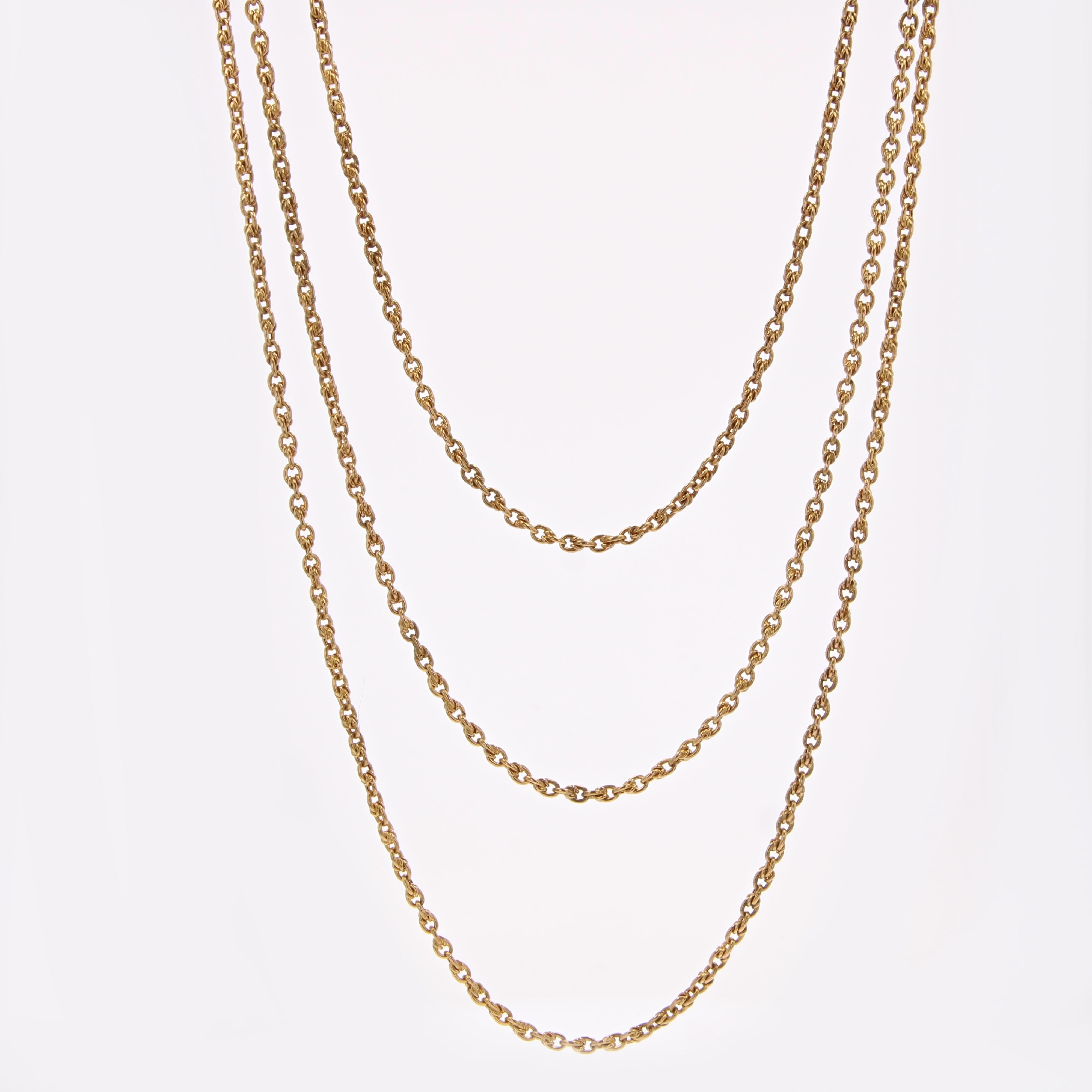 Französisch 20. Jahrhundert Oval Mesh 18 Karat Gelbgold lange Halskette im Angebot 10