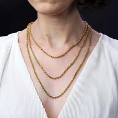 French 20th Century Oval Mesh 18 Karat Yellow Gold Long Necklace