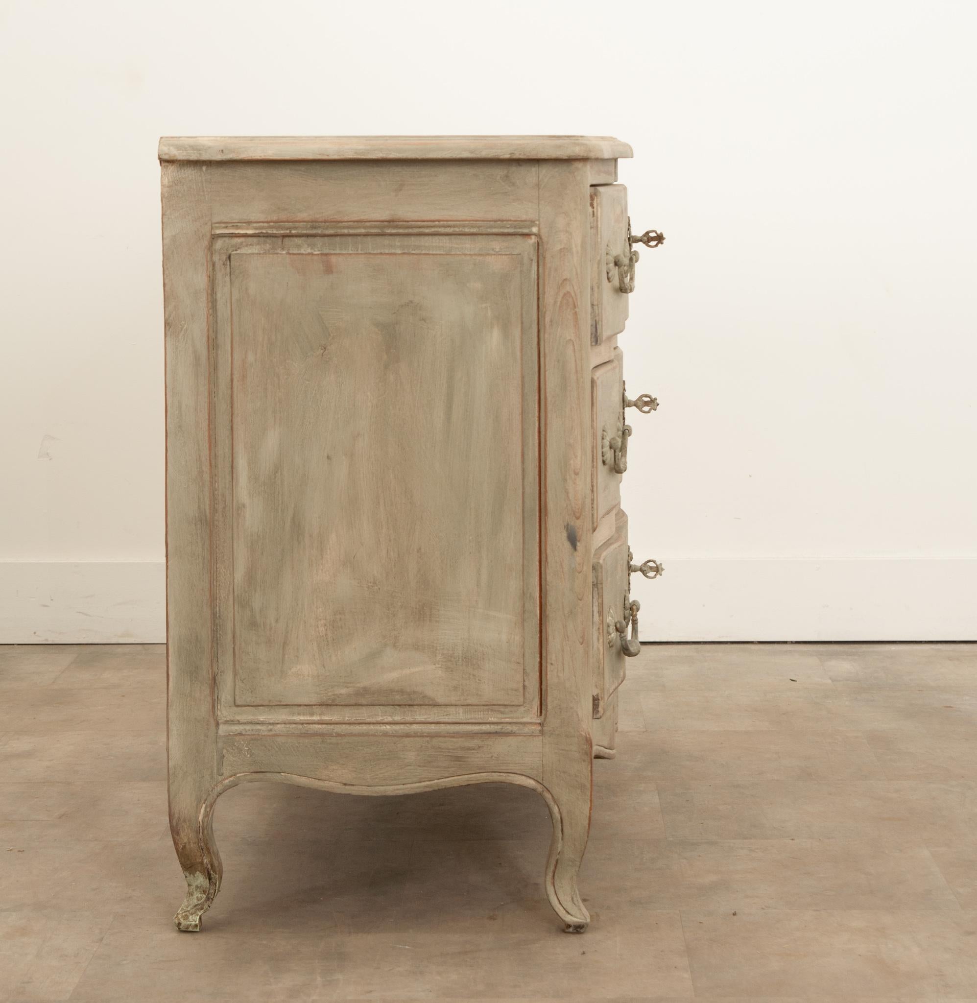 French 20th Century Painted Commode For Sale 6