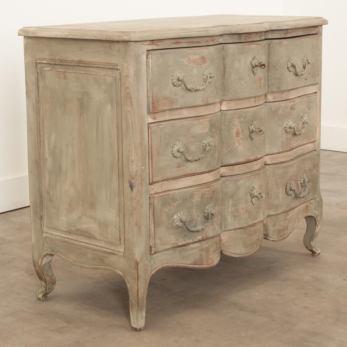 Luigi XV Commode dipinta francese del XX secolo in vendita