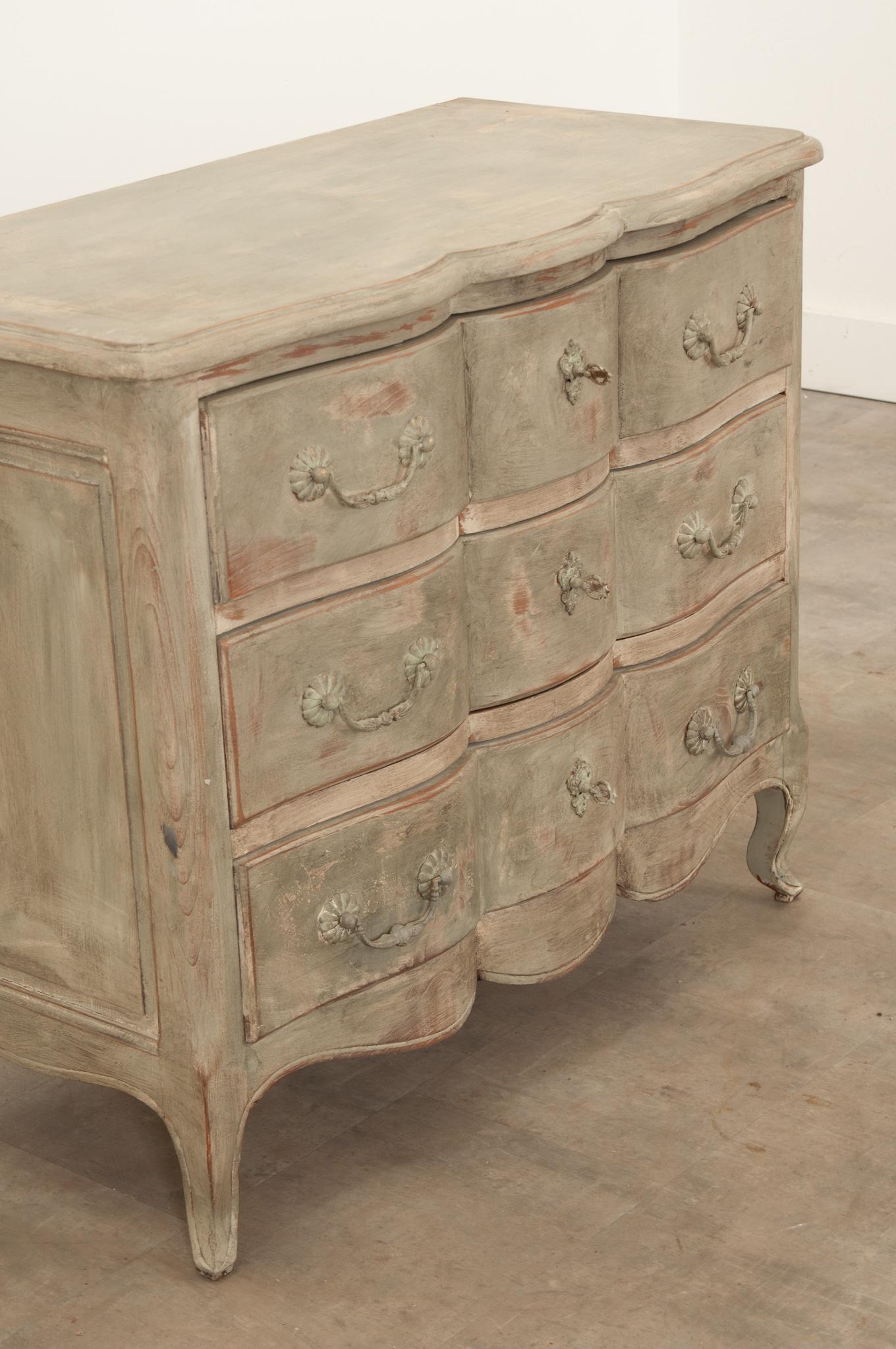 Wood French 20th Century Painted Commode For Sale