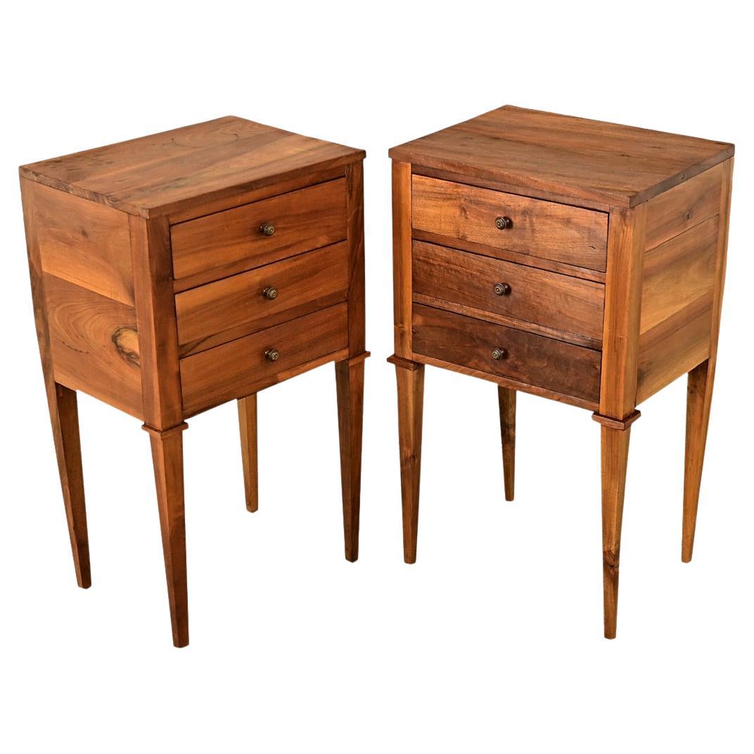 French 20th Century Pair of Walnut Bedside Tables