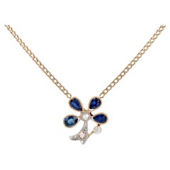 French 20th Century Pearl Sapphire Diamonds 18 Karat Yellow Gold Clover Necklace