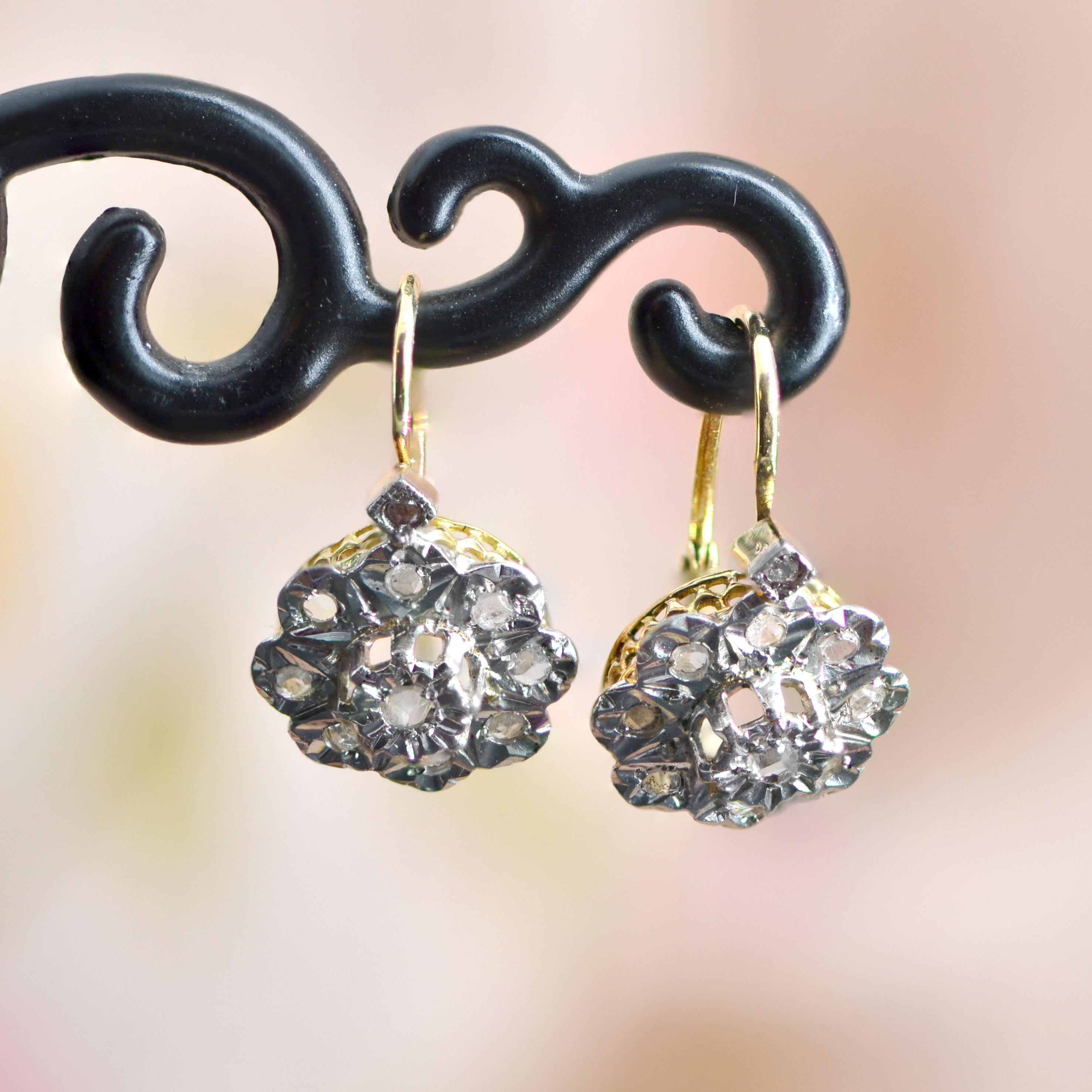 French, 20th Century Rose Cut Diamonds Daisy Shaped Lever Back Earrings For Sale 4