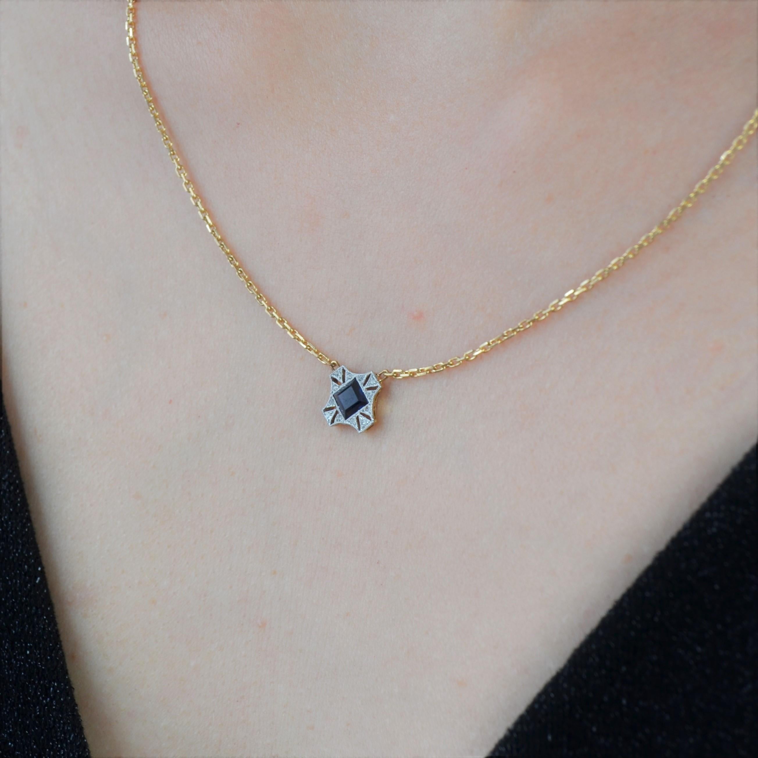 French 20th Century Sapphire Diamonds 18 Karat Yellow Gold Necklace 3