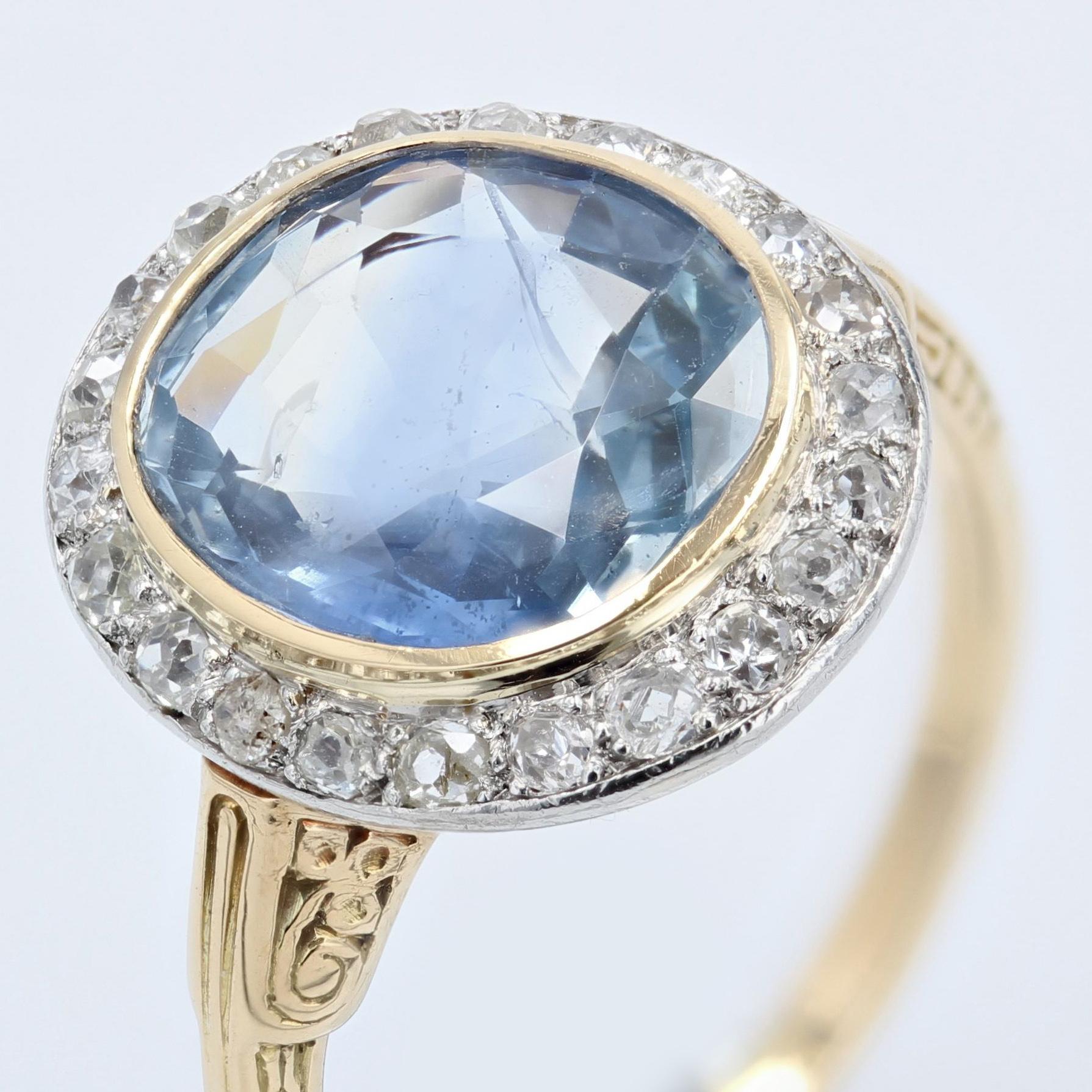 French 20th Century Sapphire Diamonds 18 Karat Yellow Gold Ring For Sale 4