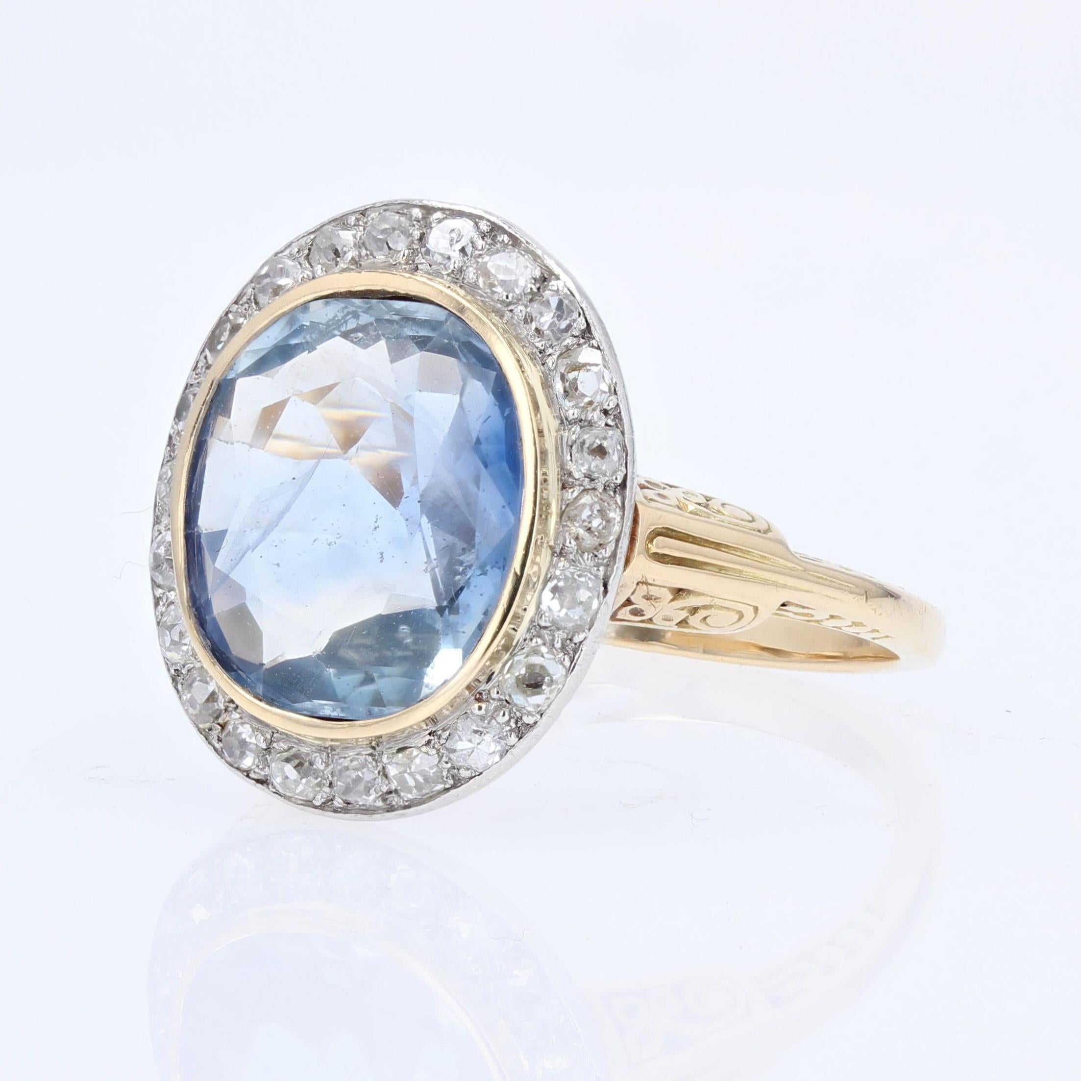 French 20th Century Sapphire Diamonds 18 Karat Yellow Gold Ring For Sale 3