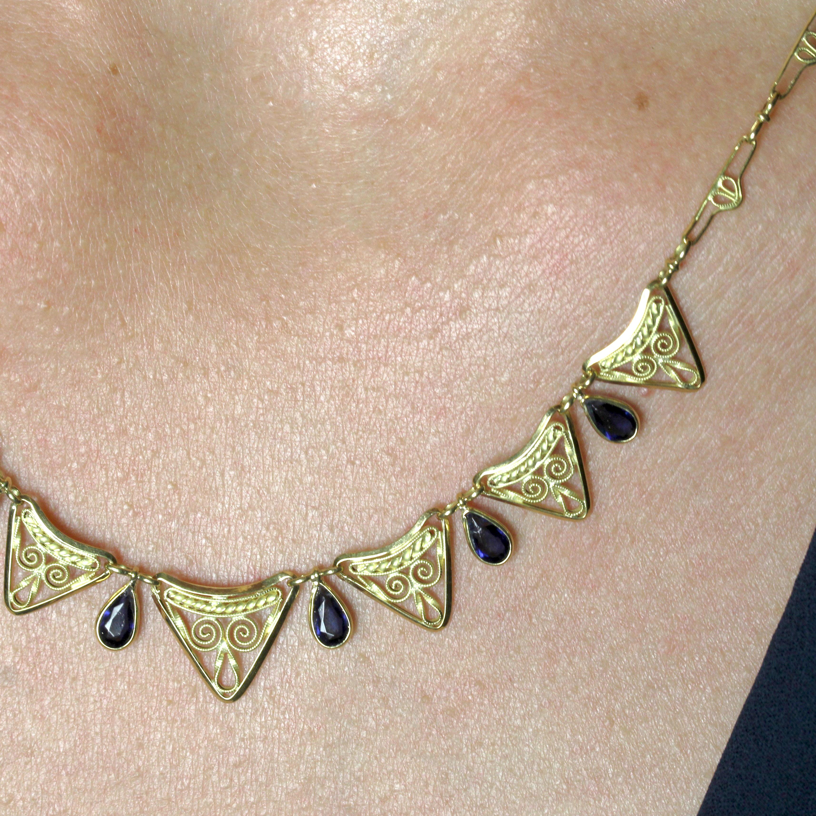 Collier Drapery en or jaune 18 carats et saphirs français du 20e siècle en vente 3