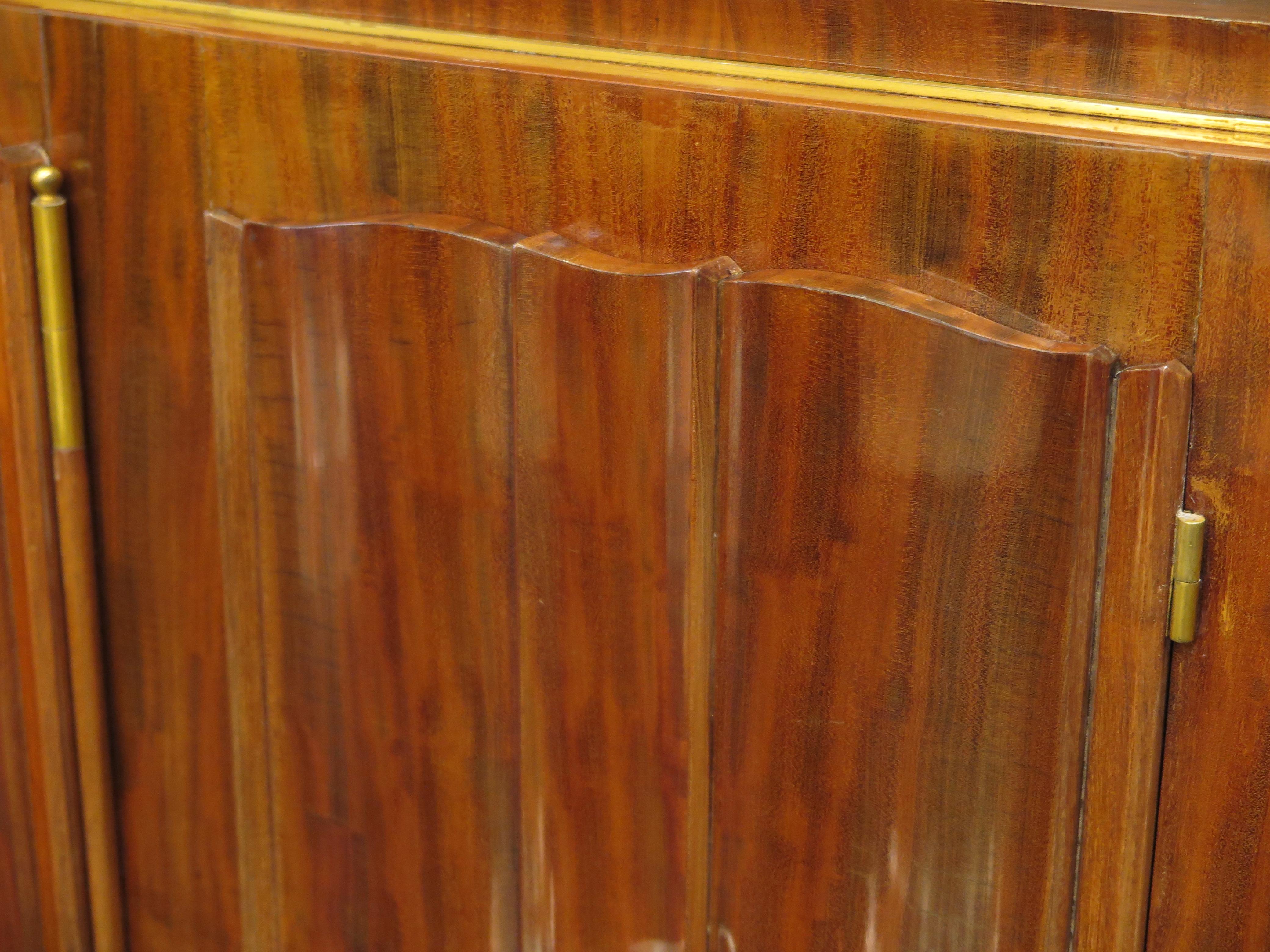 French 20th Century Sideboard in African Mahogany Sideboard Attr. Jules Leleu  For Sale 7