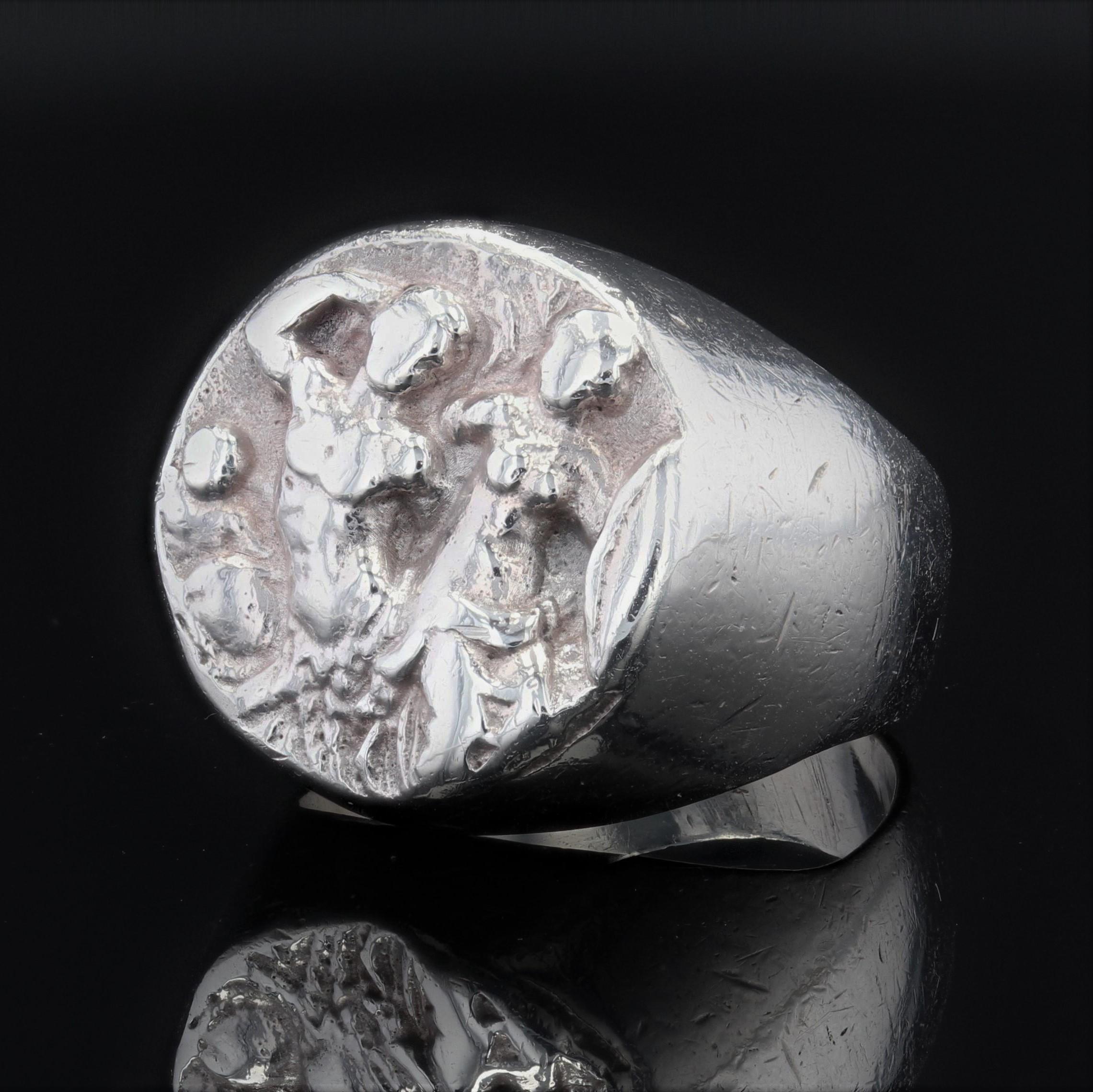 French 20th Century Silver Engraved Signet Ring For Sale 1