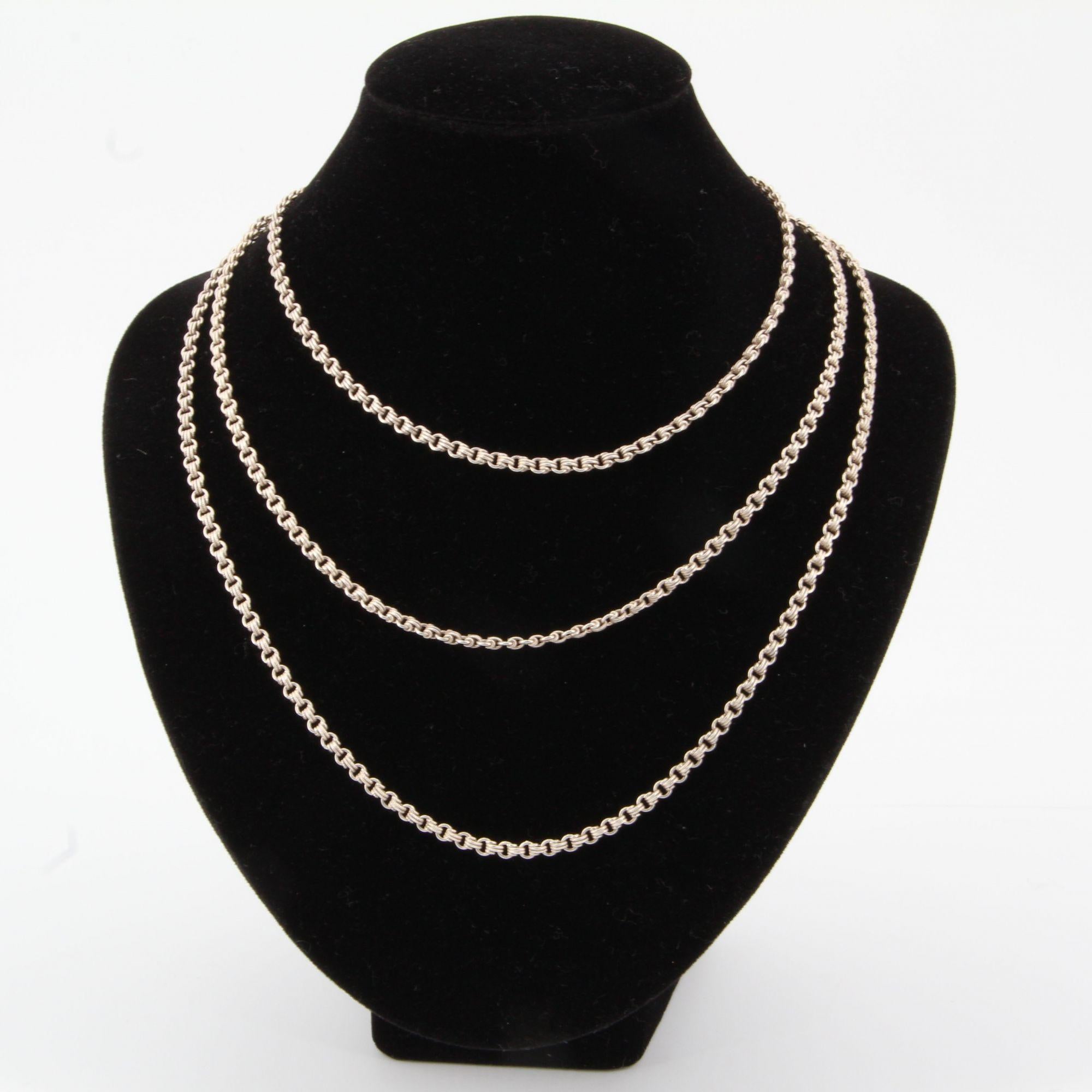 Belle Époque French 20th Century Silver Long Necklace For Sale